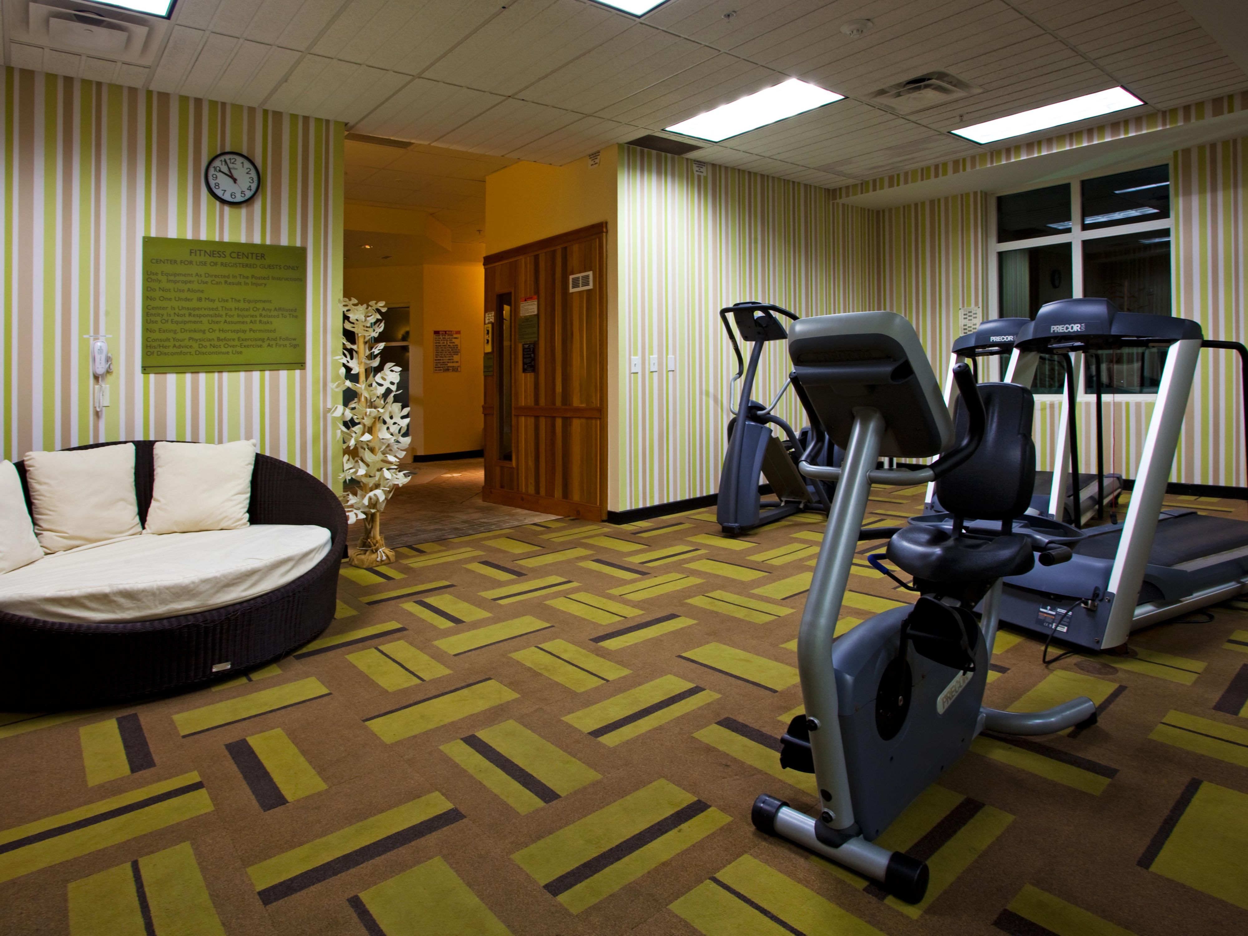 Escape to our Ocala hotel with a pool and enjoy a relaxing stay. We're the perfect Ocala Florida hotel with a pool for unwinding after a day of exploring. For an extra touch of luxury, consider one of our suites to experience a truly serene retreat with an in-room hot tub. Our amenities help to make your visit unforgettable.