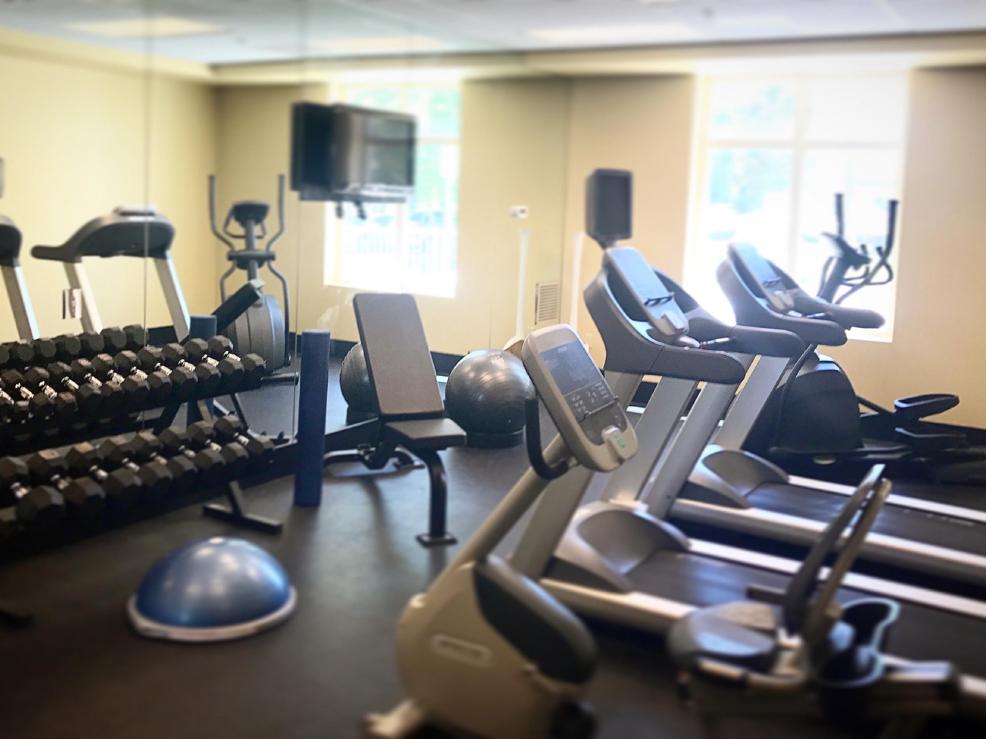 Enjoy our 24/7 full-service Fitness Center.