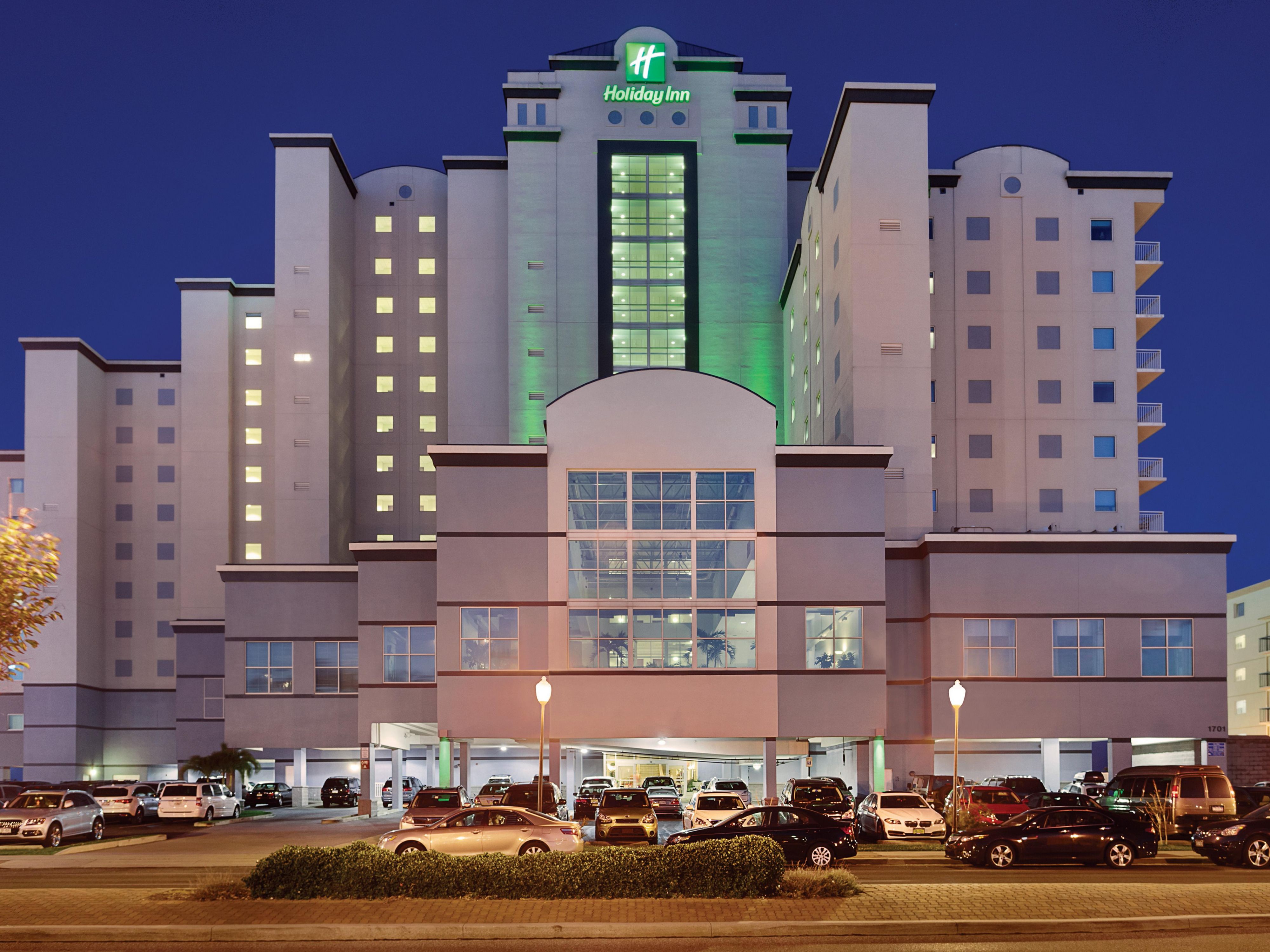Our hotel puts you right in the heart of Ocean City's vibrant excitement. Enjoy easy access to the best shopping, dining, and entertainment the city has to offer. Whether you're looking to explore the local culture or enjoy a night out on the town in our central location.