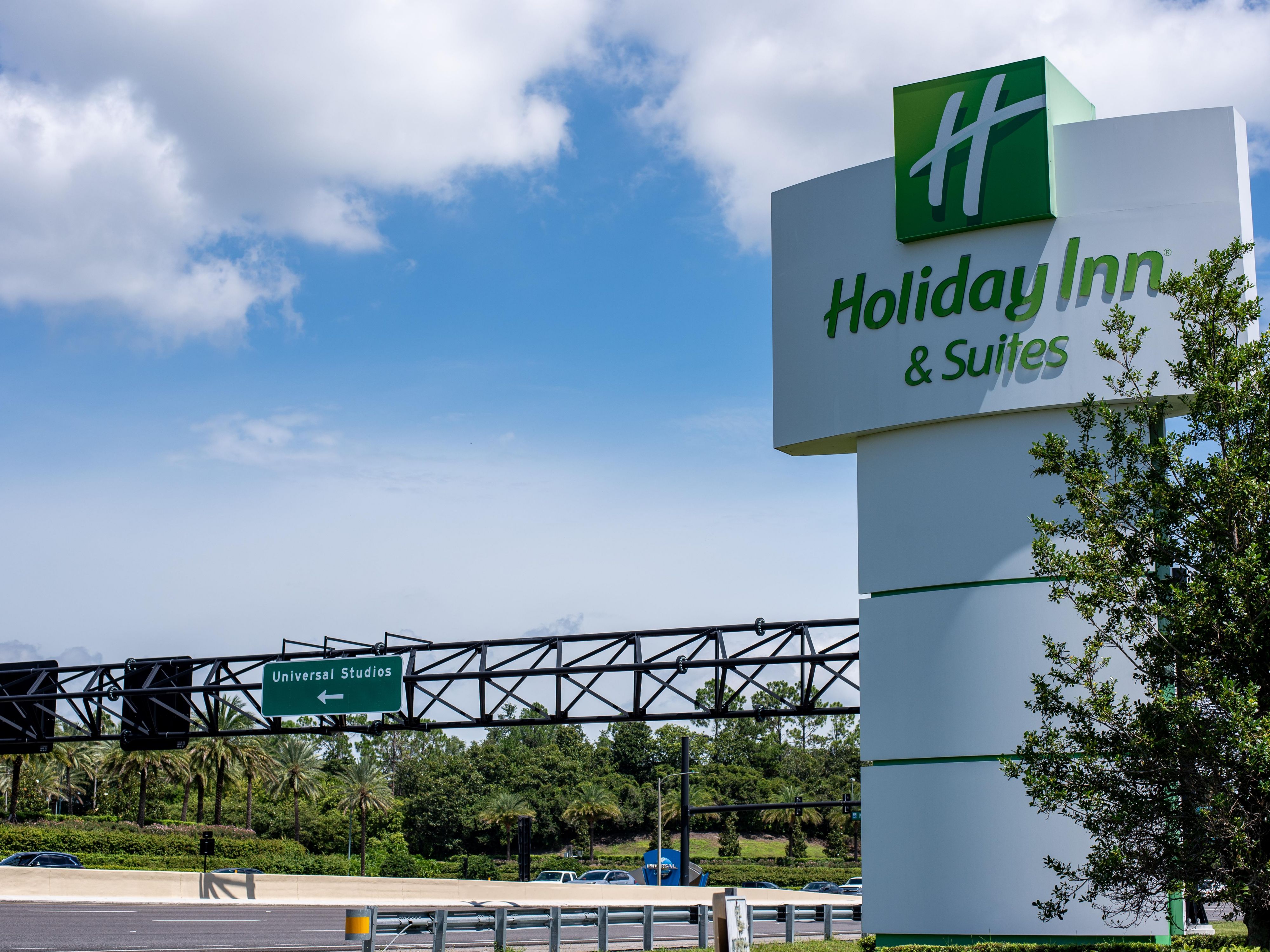 Live like the locals and hop aboard Orlando’s I Ride Trolley, which runs along International Drive and other fun-filled streets. Single and multi-day passes for the I Ride Trolley can be purchased at the Universal Vacation Planning Center. Our trolley stop (G4) is just steps from the hotel.