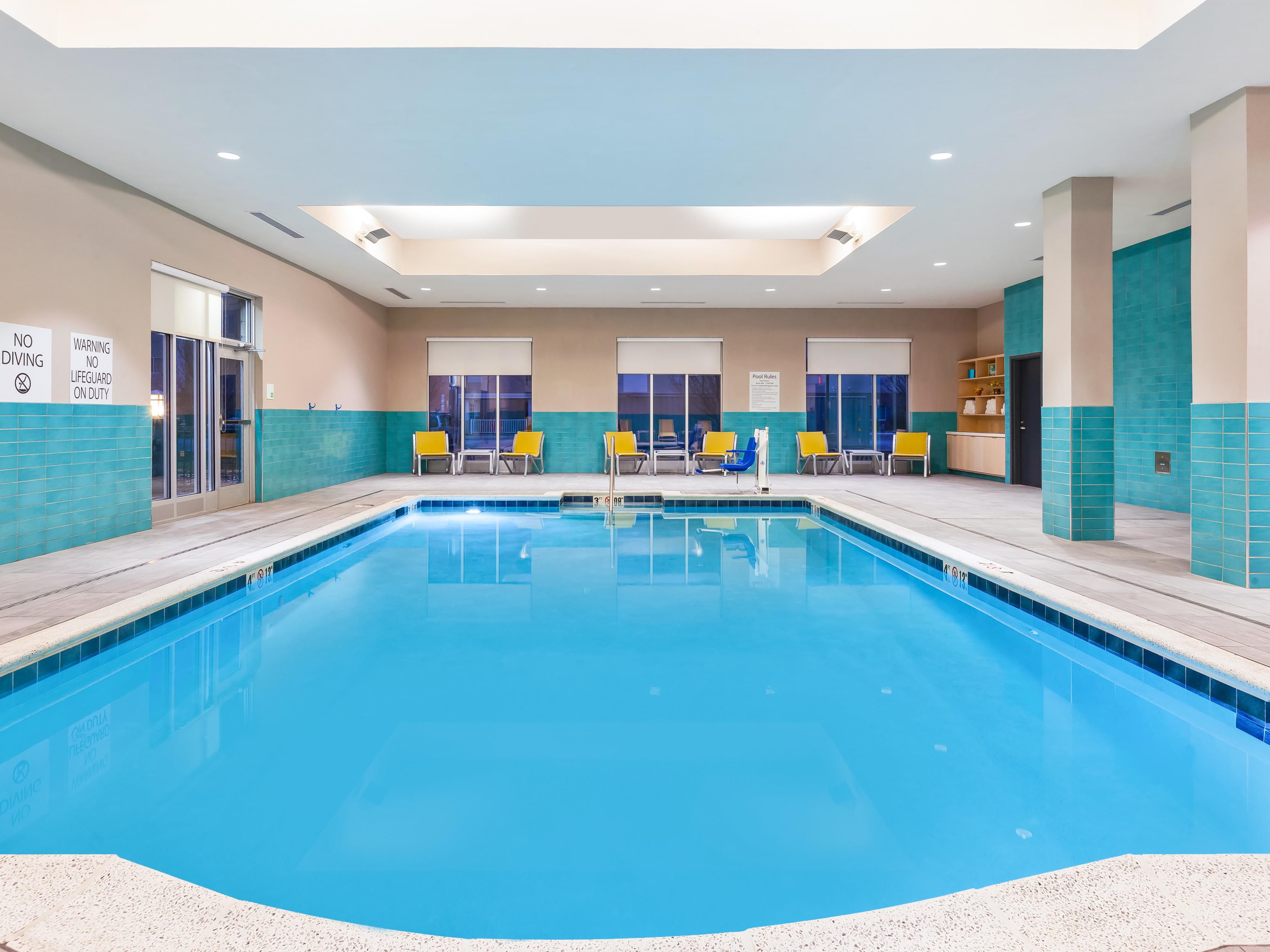 Relax and unwind in our indoor pool, open year-round for your enjoyment. Whether you're looking to swim a few laps or simply take a refreshing dip, our pool provides an escape from your daily routine. It’s the perfect place for recreation and relaxation!