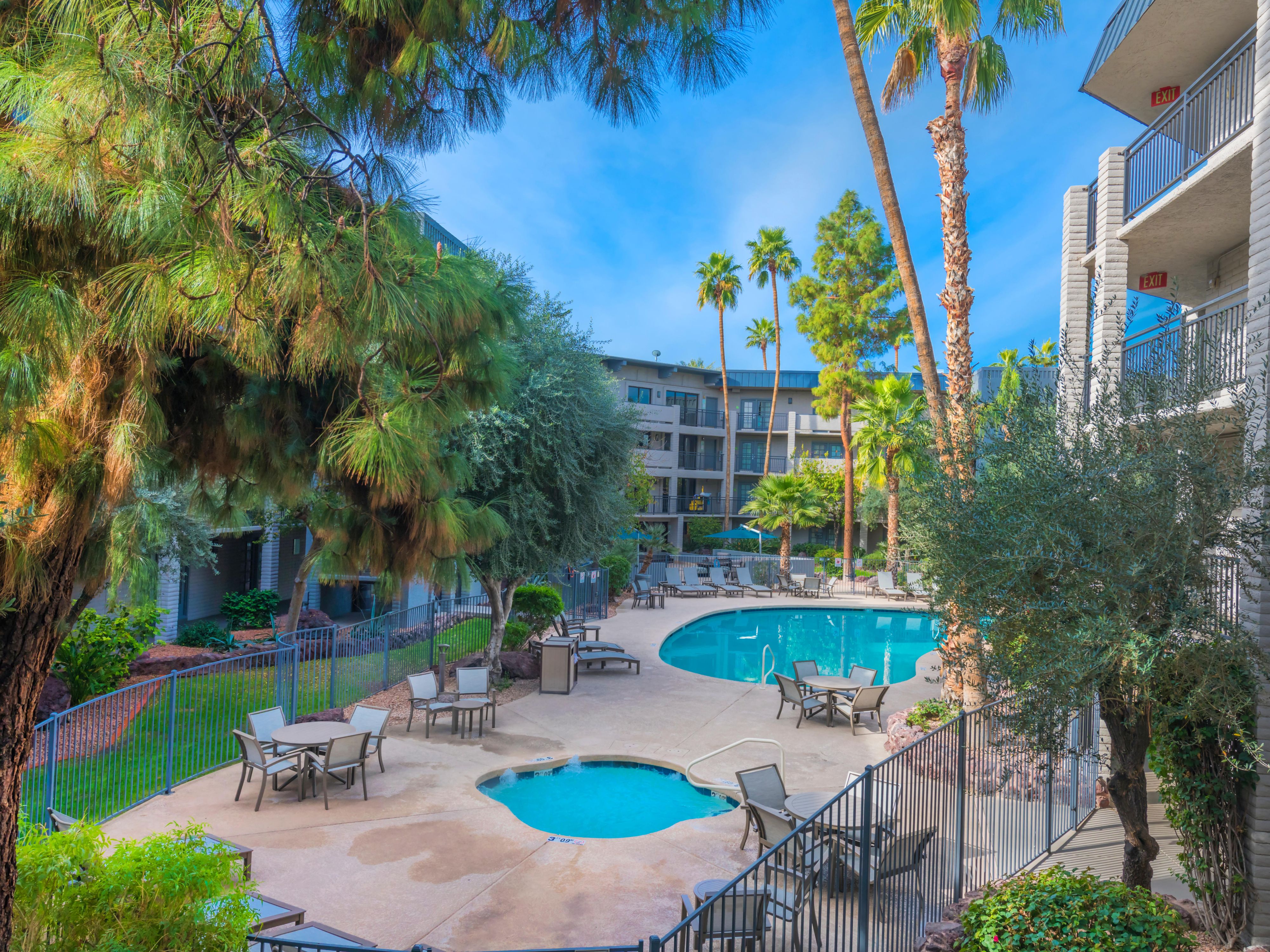 Enjoy a beautiful pool and whirlpool