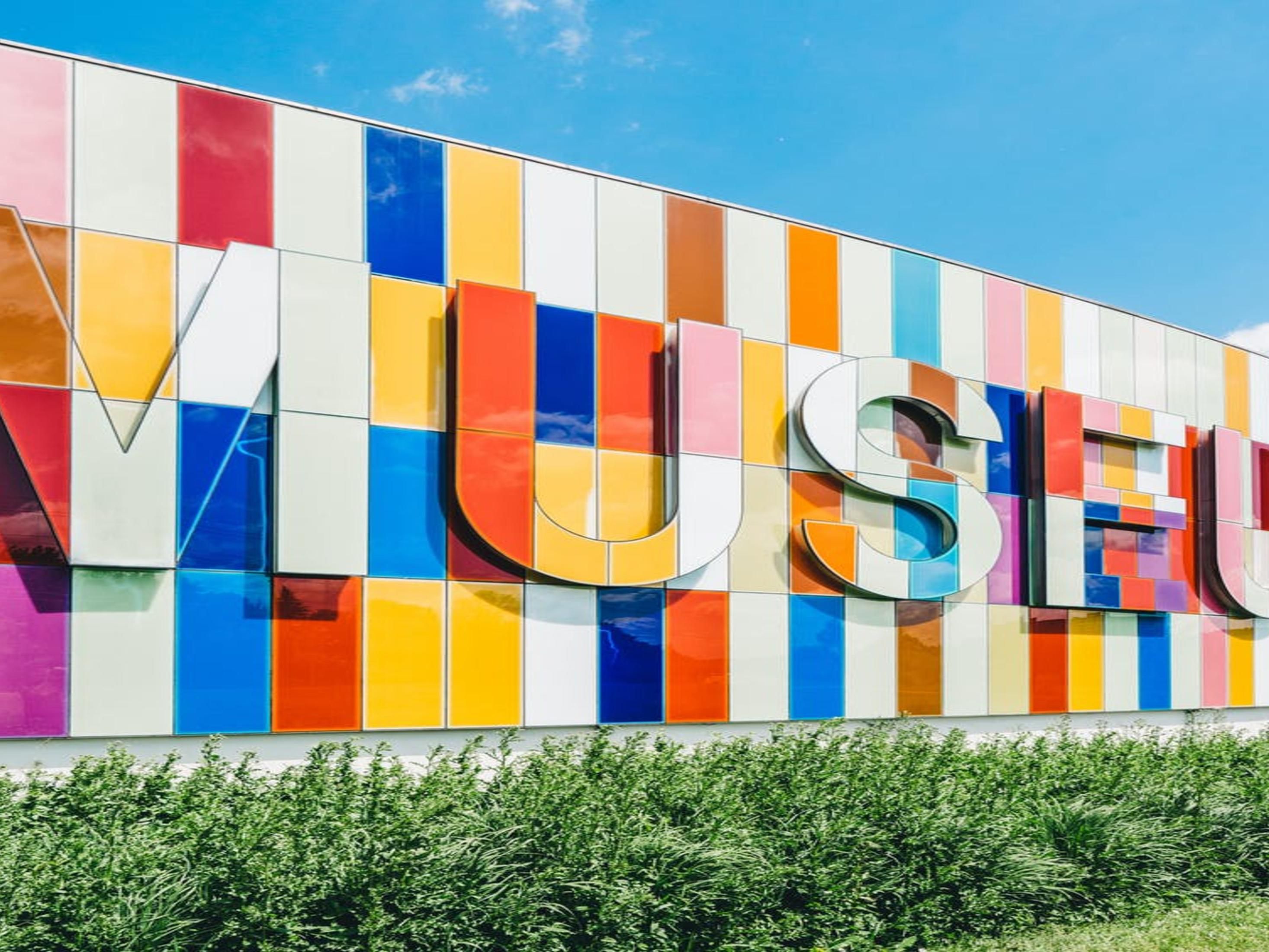 Planning a trip to the Strong National Museum of Play? The Strong Museum is the ultimate play destination for all ages! With nearly 150,000 square feet of dynamic, interactive exhibit space, The Strong provides entertaining, educational, and unforgettable intergenerational fun.