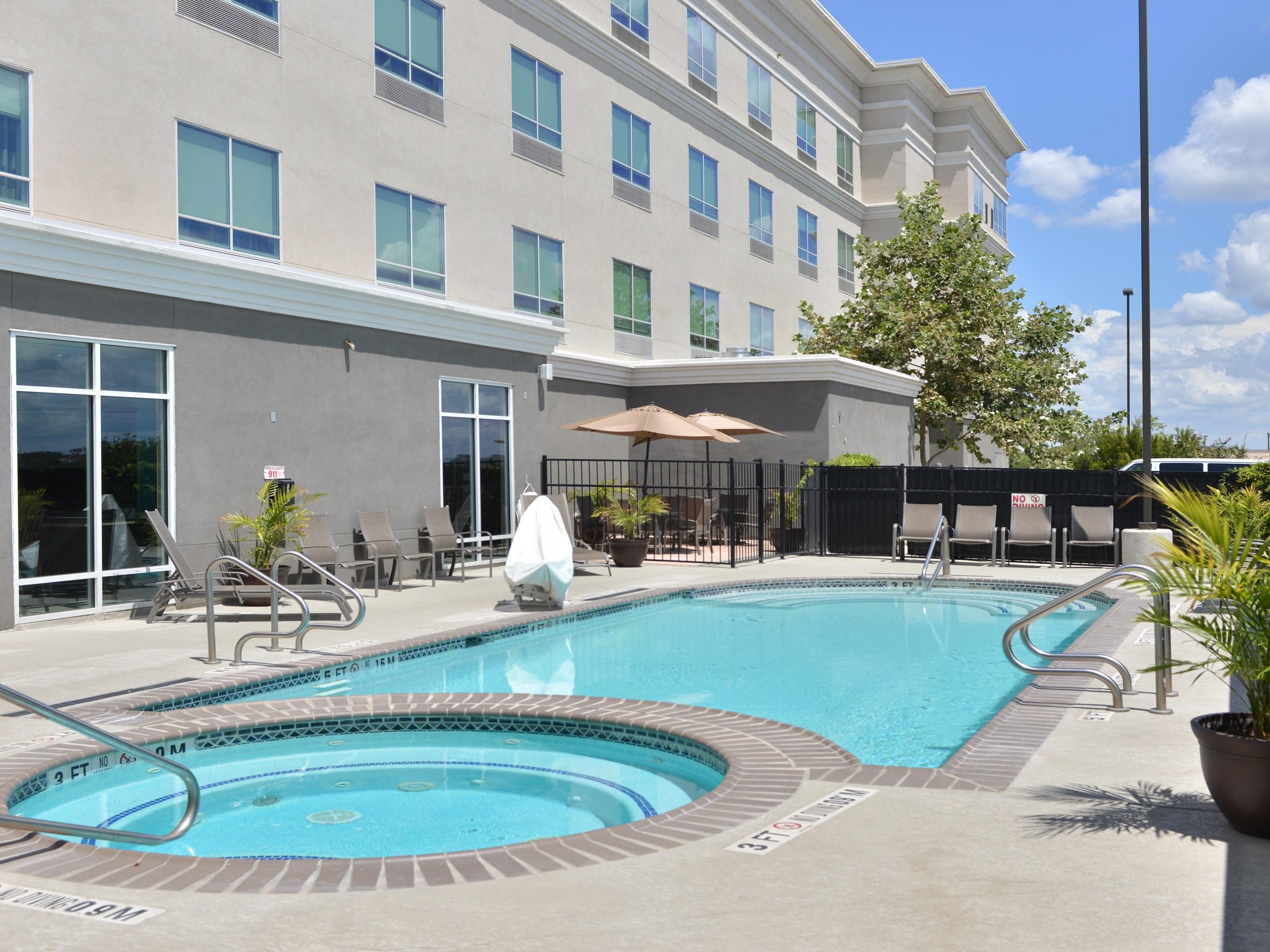 Try our sparkling outdoor pool and whirlpool to cool off with the whole family!  Relax with your favorite adult beverage while watching the kids splash in the pool!