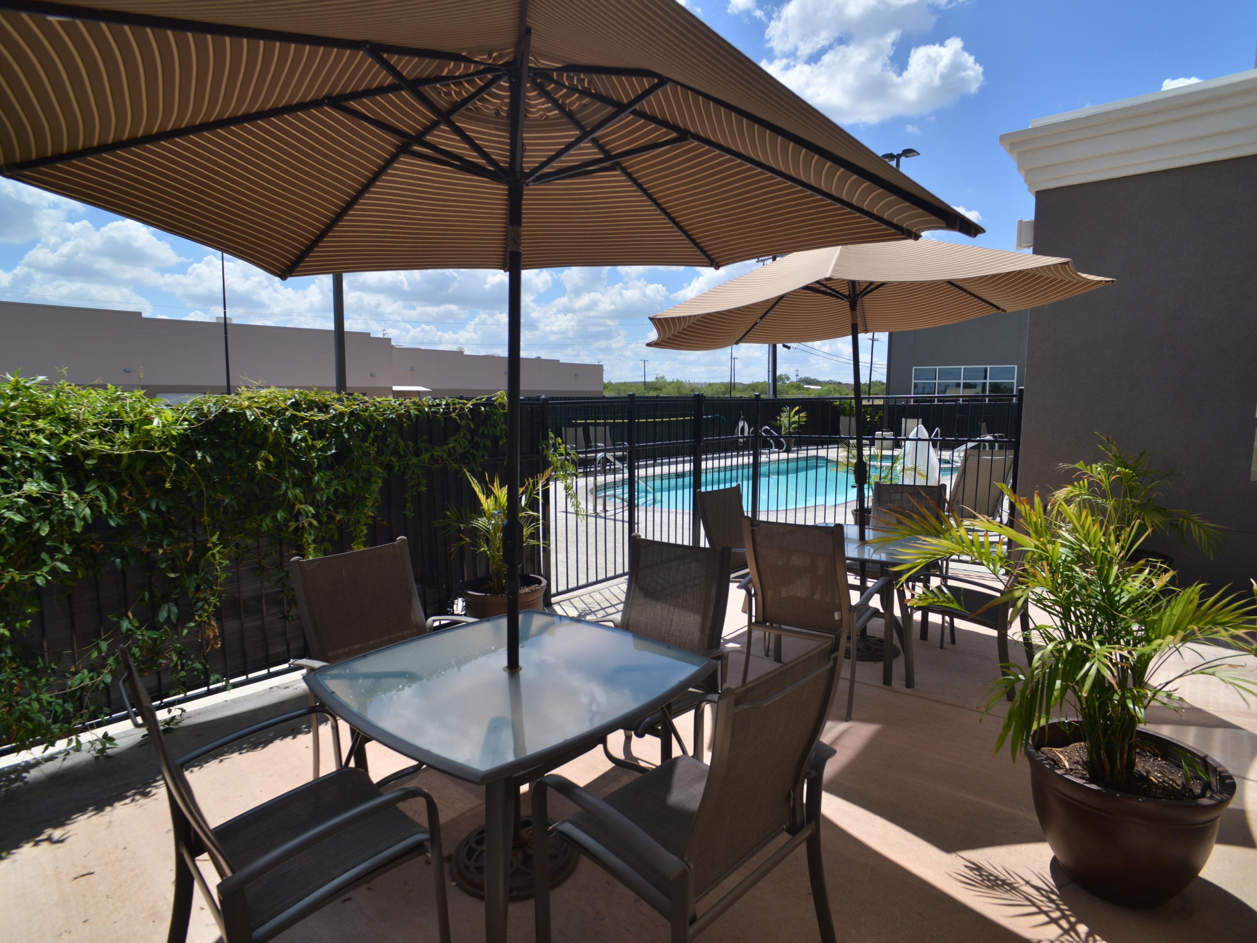 Unwind and rejuvenate in our relaxing outdoor hot tub—the perfect way to end a busy day in San Antonio. Let the warm, bubbling water and soothing jets melt away stress as you soak under the open sky. It’s a peaceful retreat that adds an extra touch of comfort and luxury to your stay.