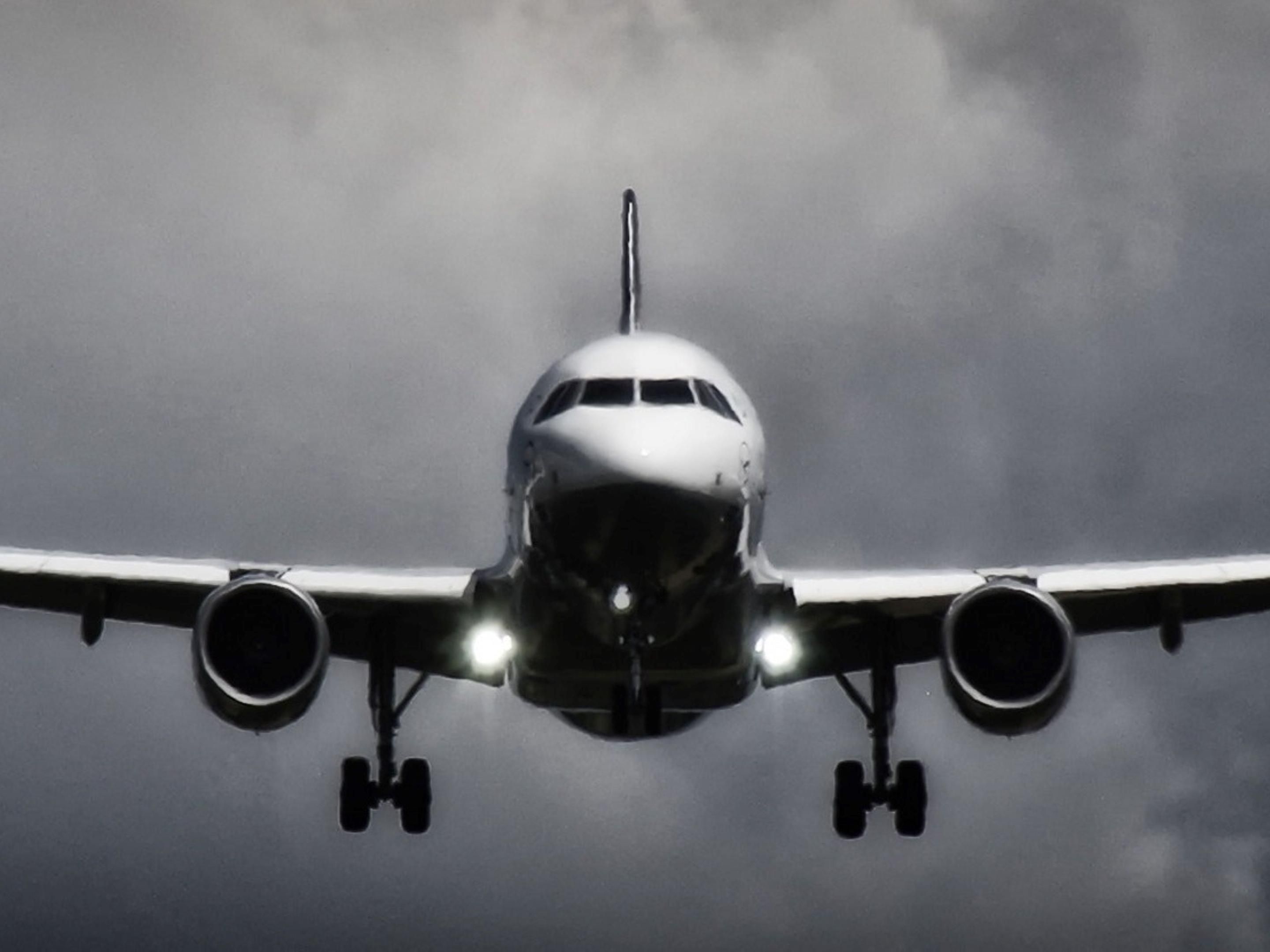 Situated less than 5 miles from San Francisco International Airport (SFO), the Holiday Inn San Mateo offers unmatched convenience for travelers, ensuring a seamless and stress-free journey between the terminal and the comfort of your room.