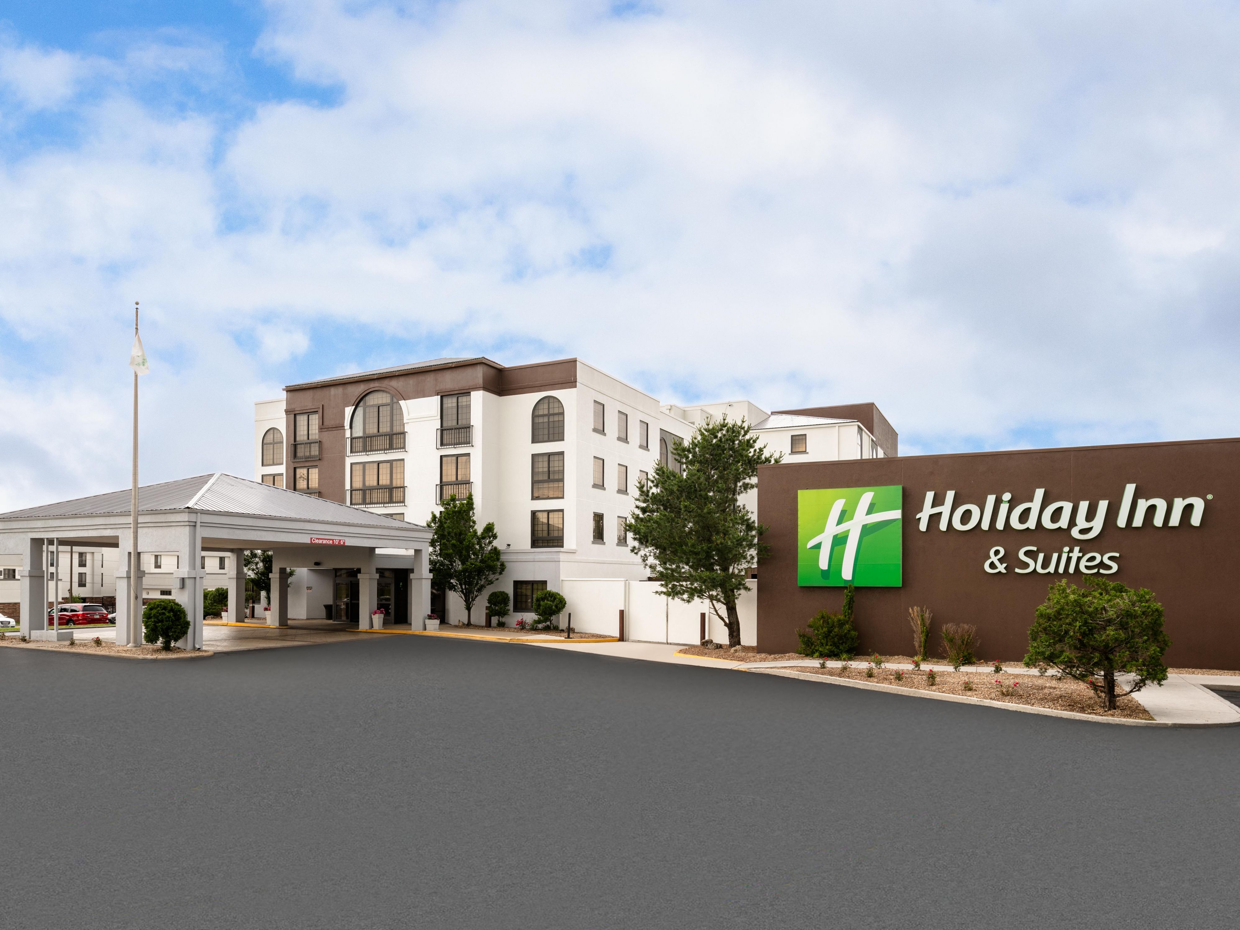 Drive up to the Holiday Inn & Suites with free airport shuttle.