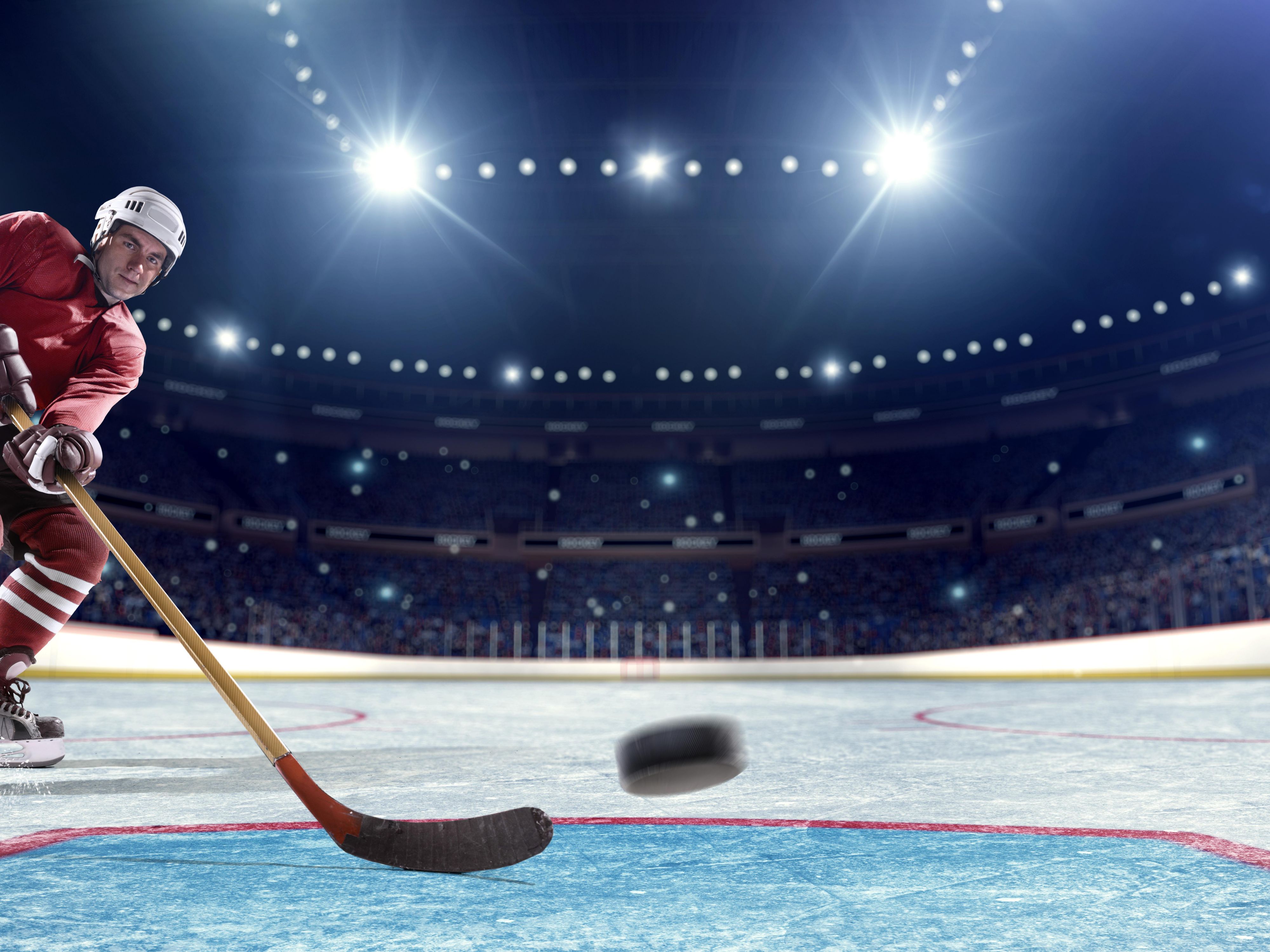 Stay at the Holiday Inn & Suites Detroit - Troy, just 10 minutes from the popular Buffalo Wild Wings Arena in Troy, MI! Perfect for hockey tournaments or family weekends, our hotel offers modern amenities, spacious rooms, and a relaxing atmosphere. Enjoy easy access to shopping, dining, and local attractions. Book your stay today!