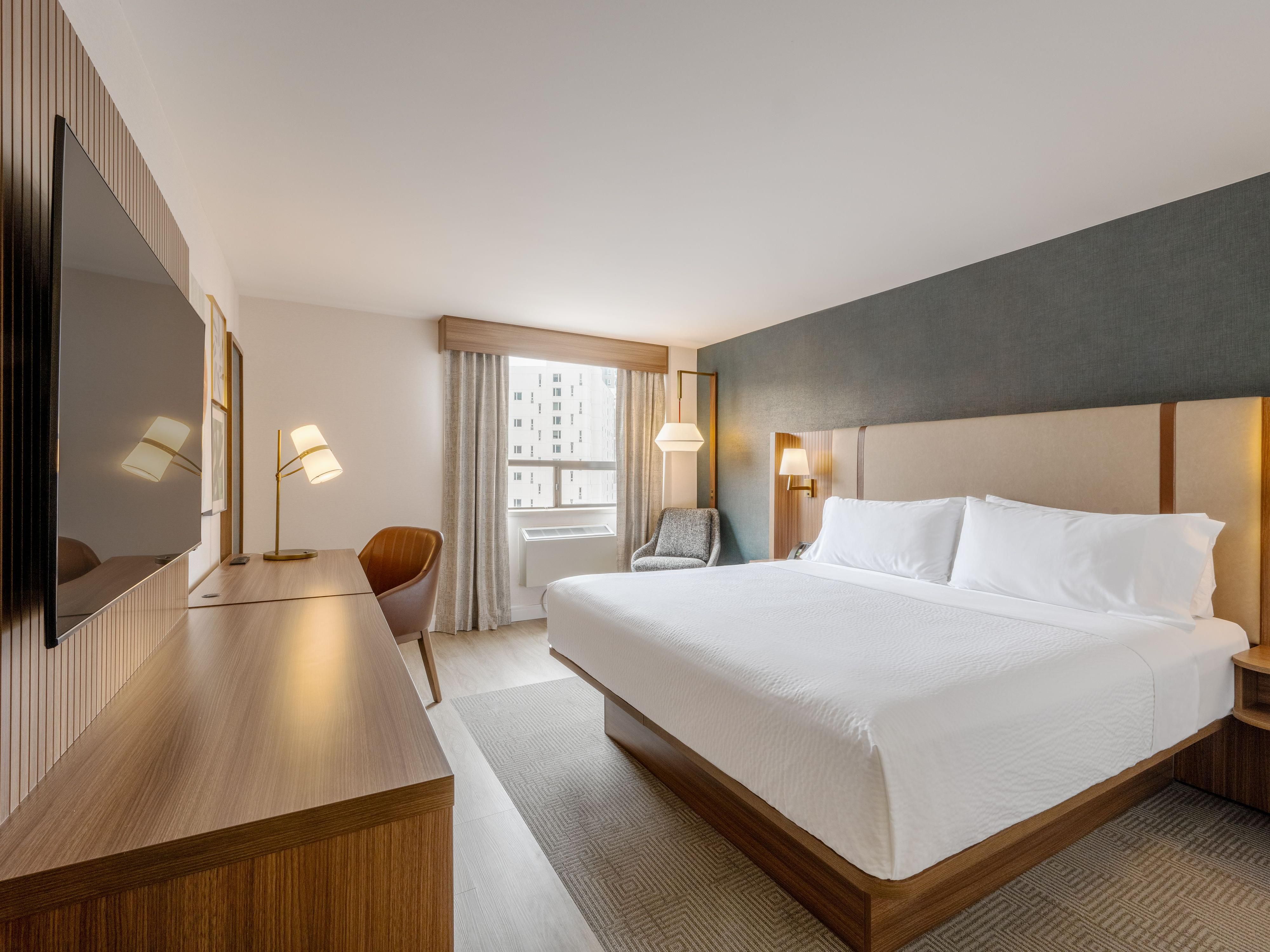 Fresh Look. Same Warm Hospitality.
We've transformed every corner—experience a fresh, modern hotel stay in the heart of Winnipeg with all-new finishes and upgraded spaces. Relax in our modern, redesigned rooms featuring updated décor, enhanced lighting, and thoughtful comforts tailored to today’s traveler.