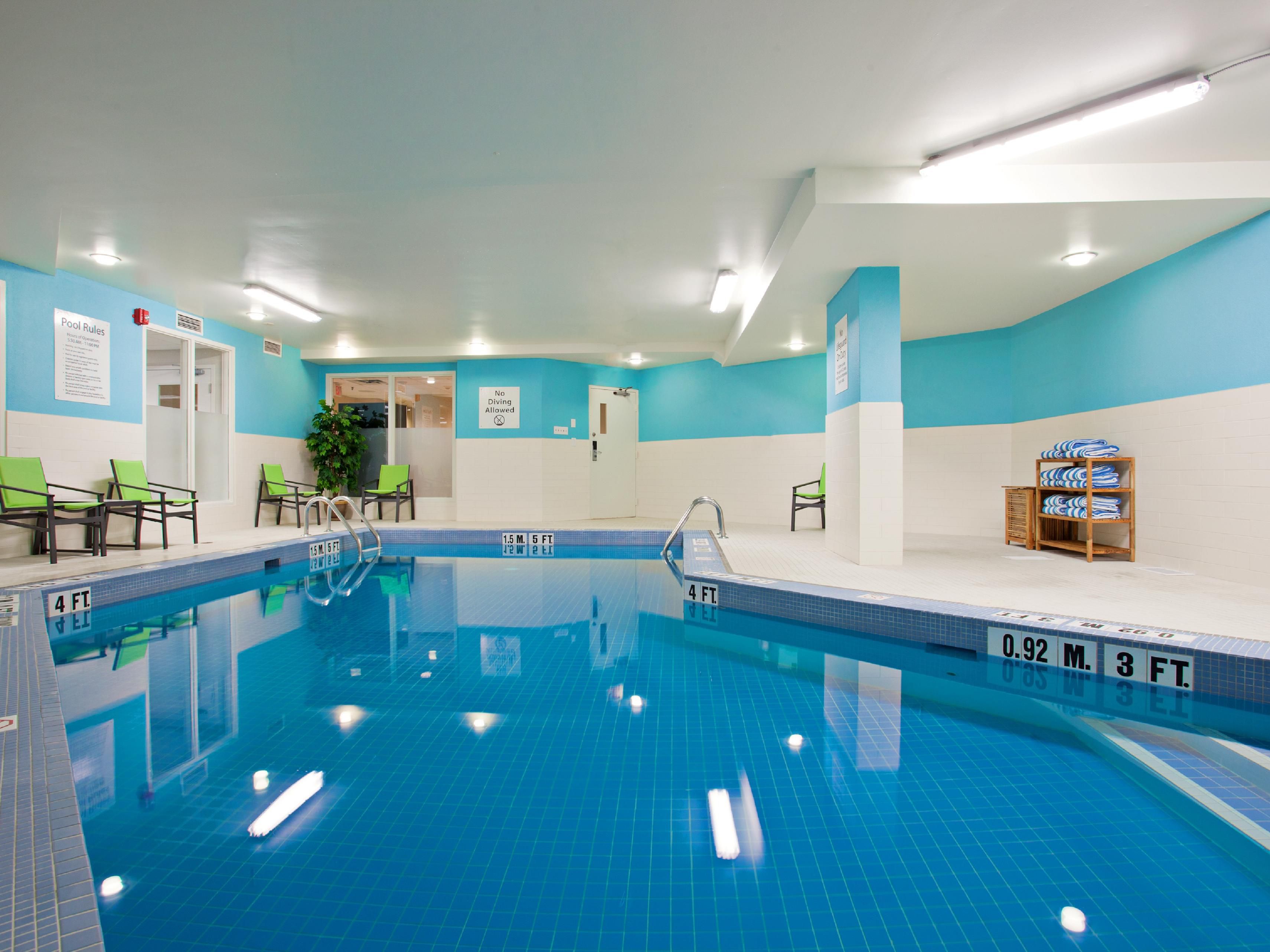 Stay active with our fully updated fitness centre featuring all-new cardio machines, free weights, and strength equipment. After your workout, relax in our refreshed indoor pool. Whether you’re here for business or leisure, our wellness spaces help you stay energized and balanced.