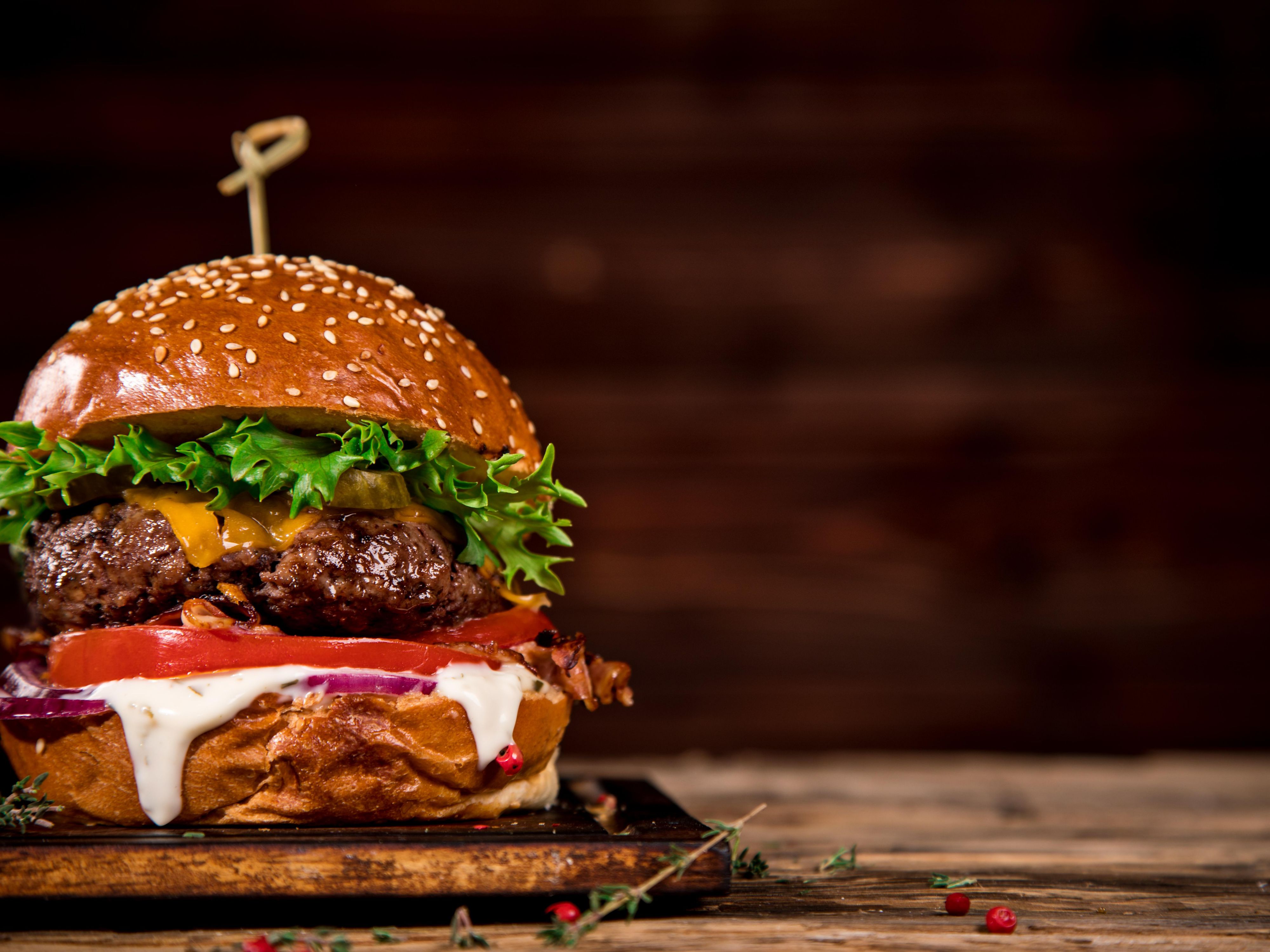 At Burgers & Brews, explore premium burgers and small plates. Unwind while sipping on a handcrafted cocktail or craft beer in a relaxing environment. Can't make it to the restaurant? Get your meal delivered! We have online food delivery service as well.