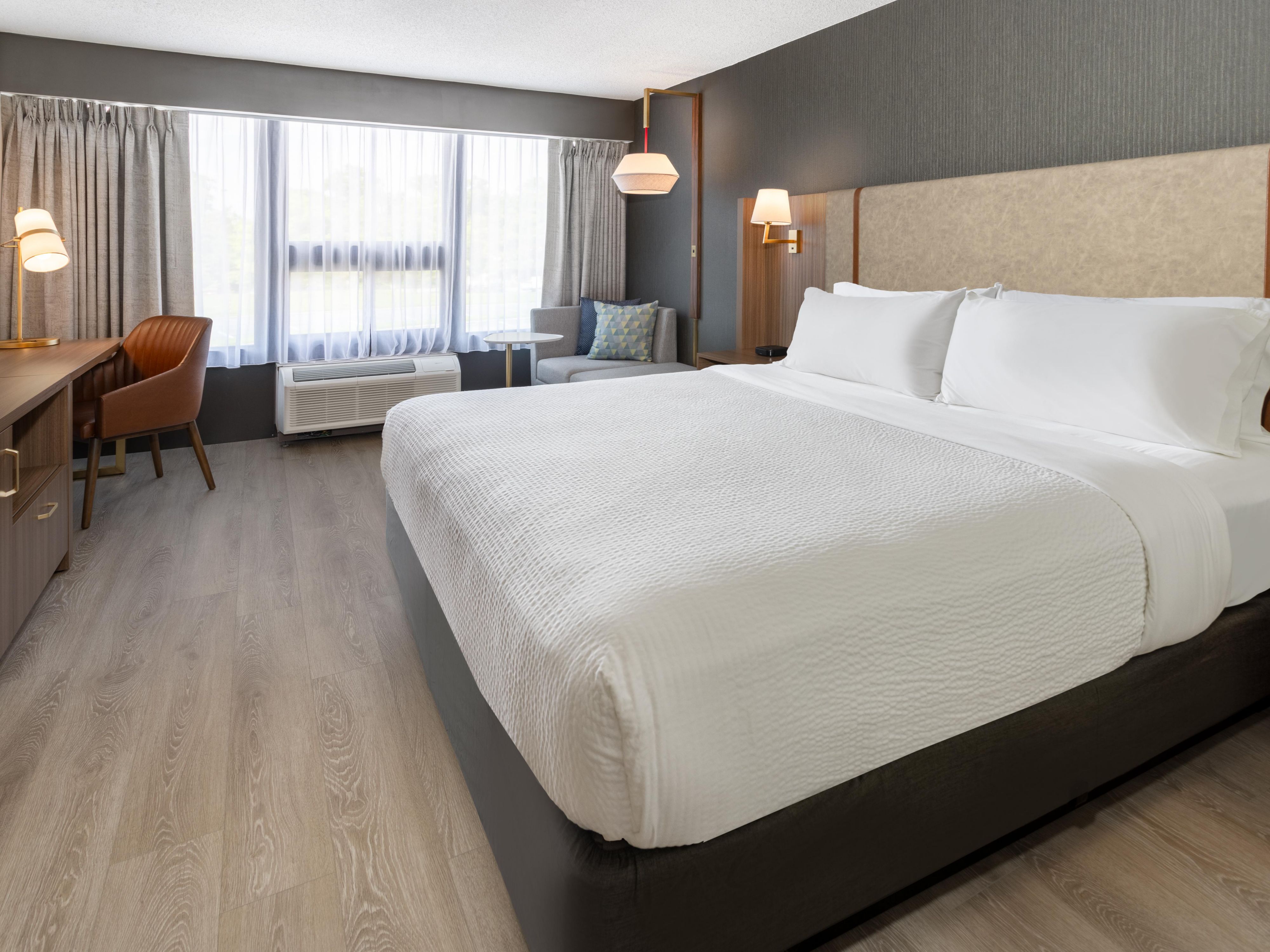 Keep us in mind when visiting the Baltimore, Columbia, or BWI airport area. Our hotel offers discounted stays near major government offices and landmarks, including Ft. Meade Army Base, Johns Hopkins Laboratory, Northrup Grumman, and Jessup Jail. Enjoy comfortable accommodations, prime locations, and exclusive savings for government employees.