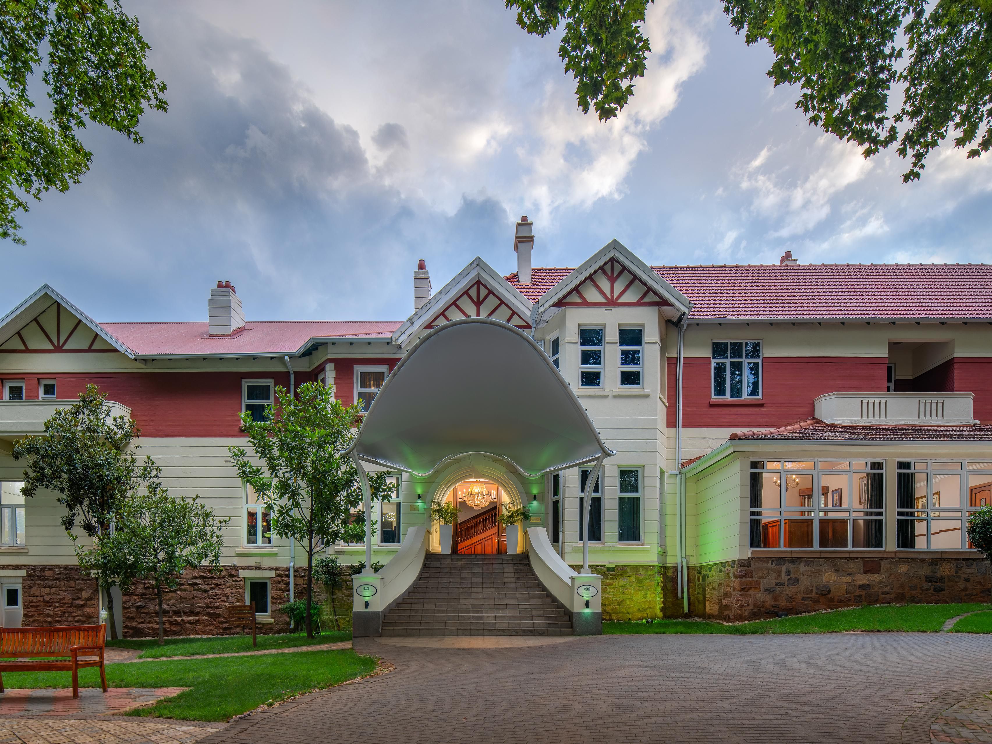 Holiday Inn Sunnyside Park, a gem among hotels in Johannesburg