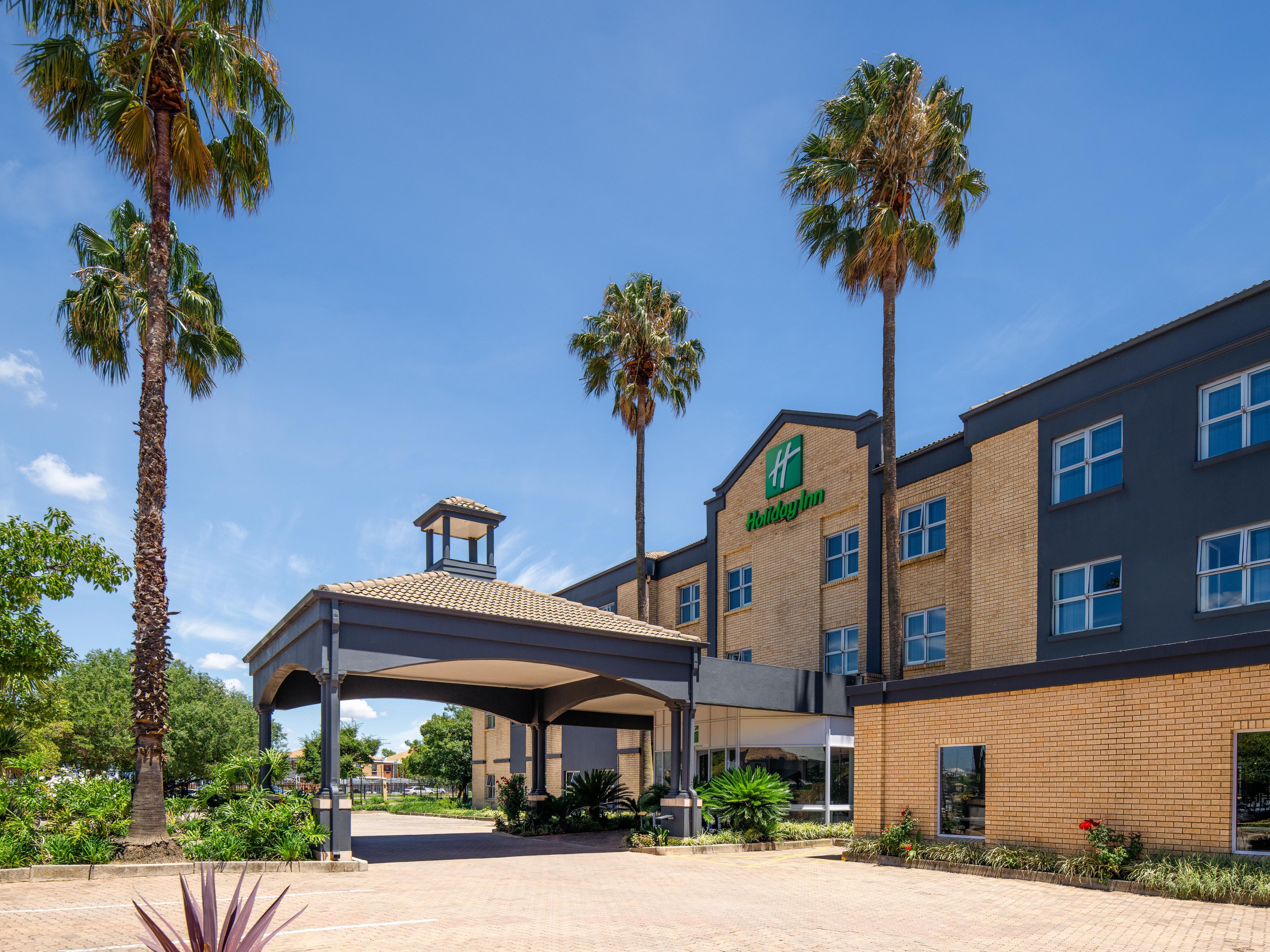 Stay conveniently close to OR Tambo International Airport