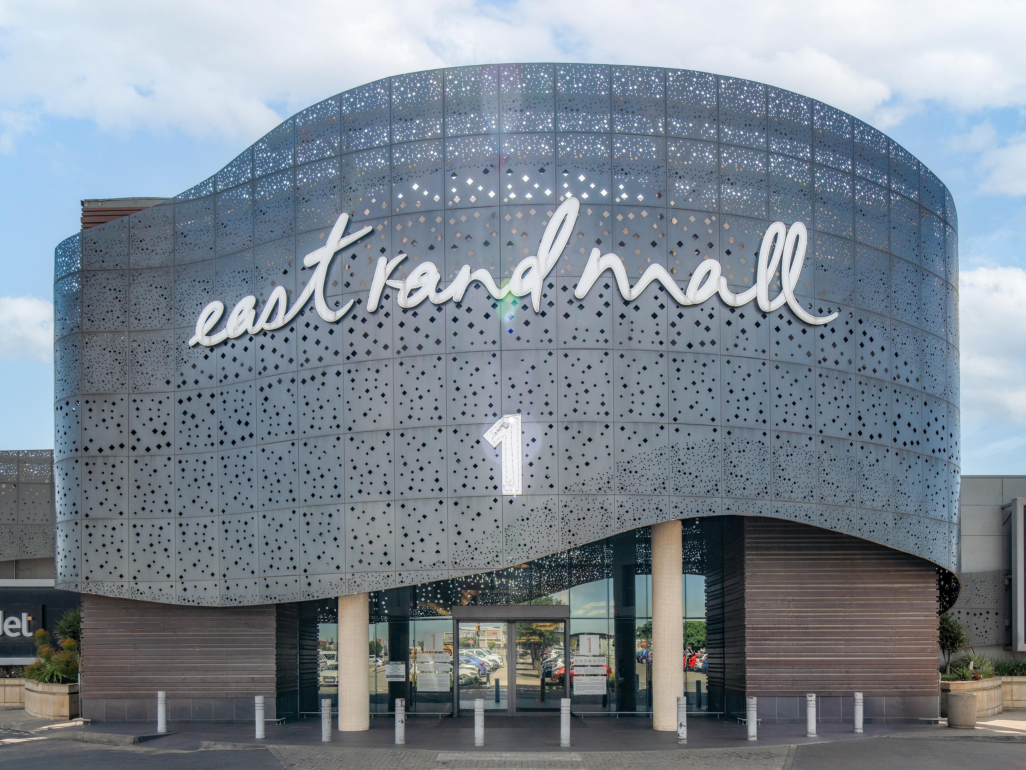 Discover premier shopping just 7.5 km from Holiday Inn Johannesburg Airport Hotel. East Rand Mall, a sprawling indoor shopping destination, featuring top brand-name retailers, a food court, ATMs, supermarket & movie theater, and plenty of parking spots available, making it a must-visit for guests exploring Johannesburg.