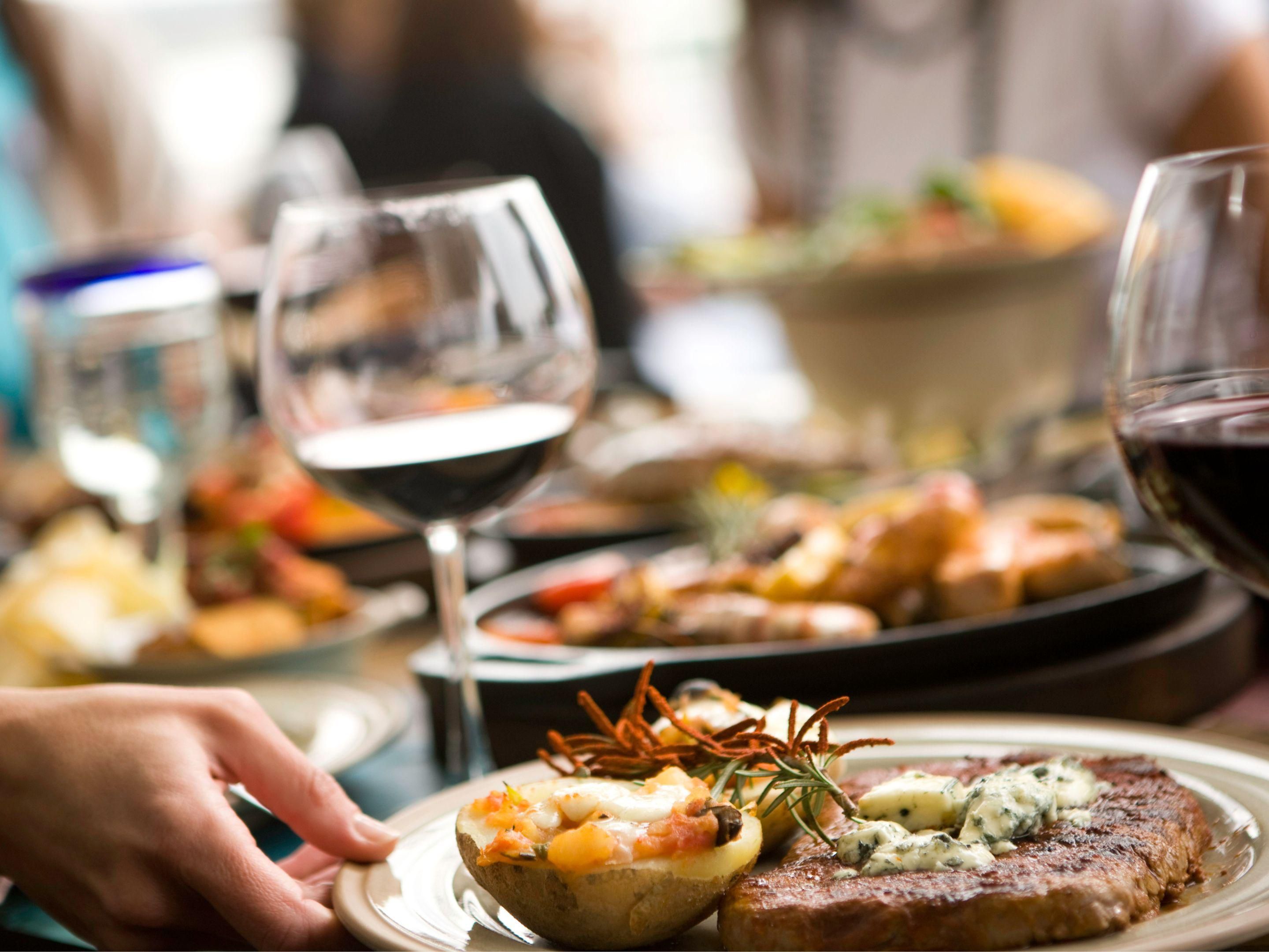 Step away from the boardroom and into celebration mode. Our festive Year End Function packages offer the perfect blend of flavour, style, and convenience. Choose from cocktail, buffet, or set menus and let our team handle every detail while you toast to success and the year that was.