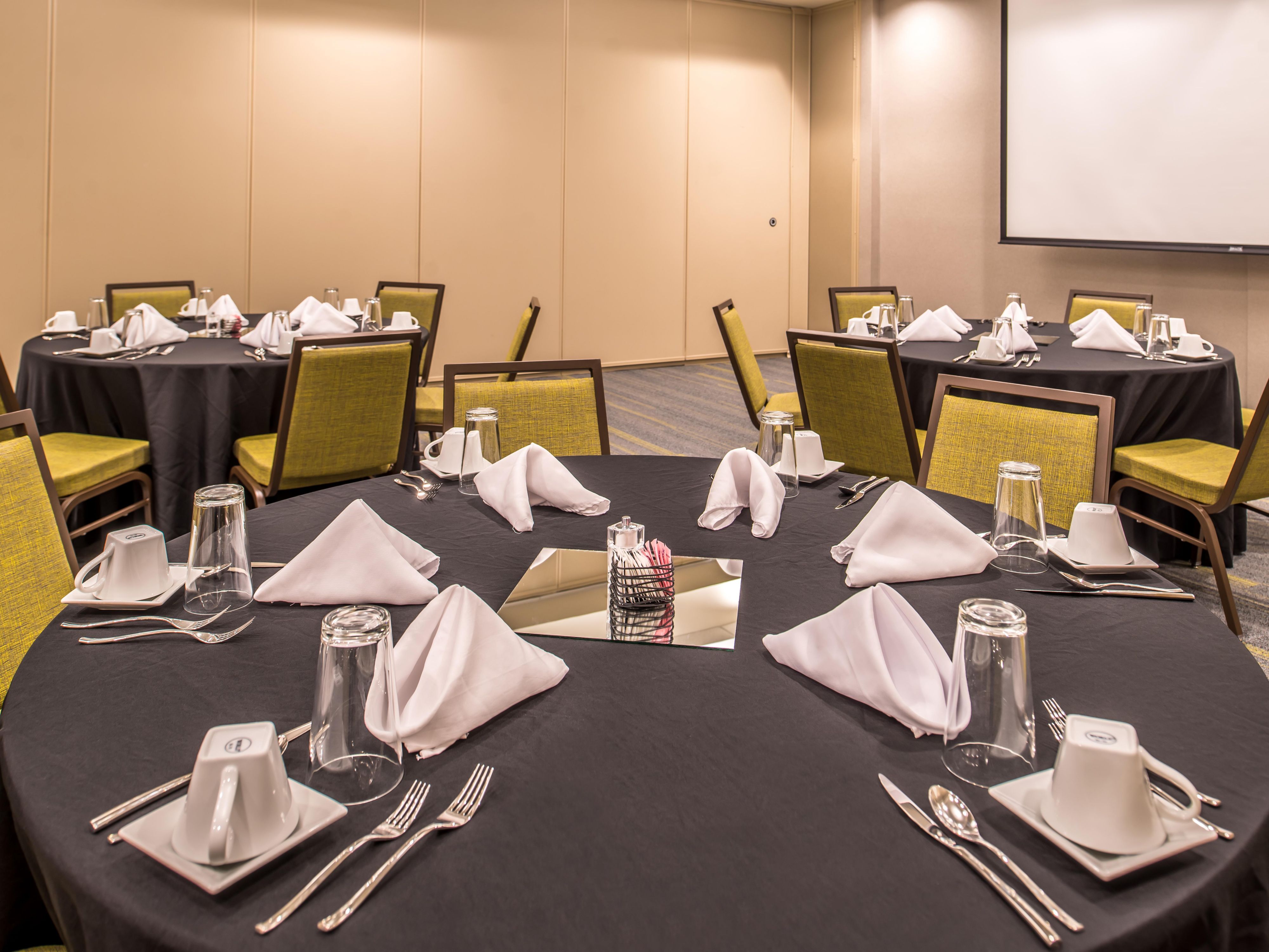 Host your gathering in our flexible meeting rooms in Joplin, MO. With modern AV equipment, catering options, and layouts tailored to your group, our spaces are ideal for business meetings, training sessions, or social events.