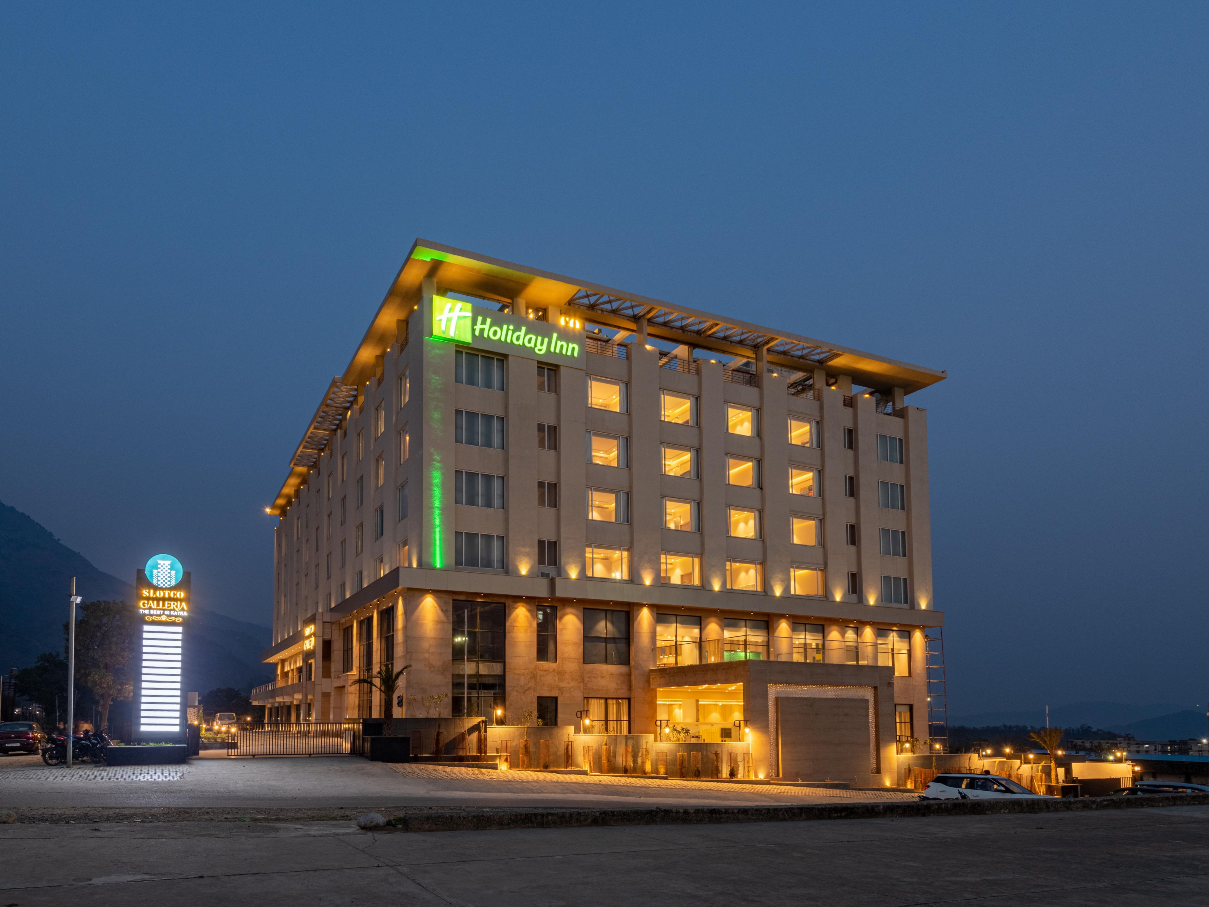 Holiday Inn Katra Vaishno Devi has a spacious parking facility with the wide range of capacity area for parking 60 vehicles at a time within the hotel premises.