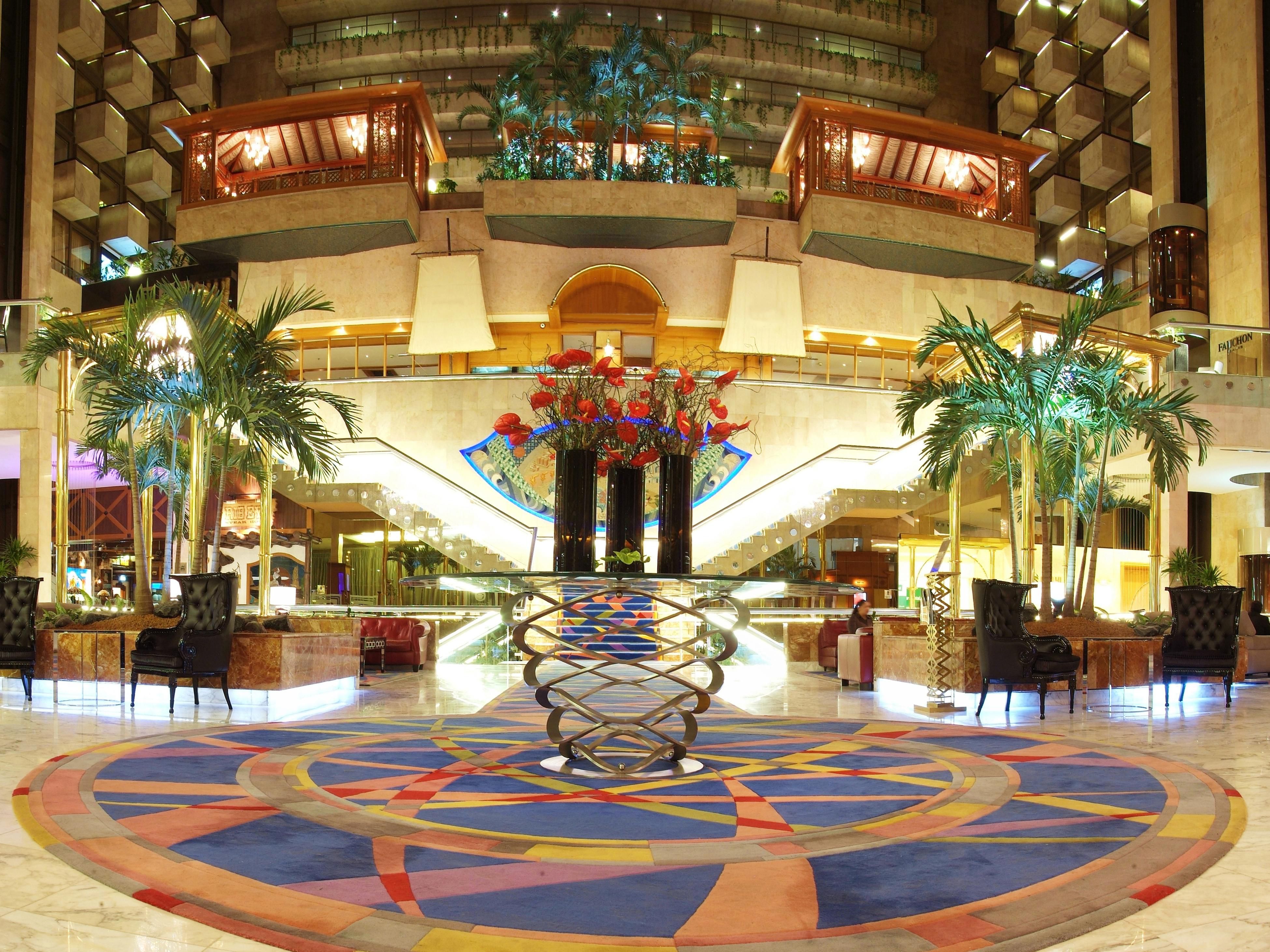 Bringing you the ultimate culinary experience with our six specialty restaurants gathered under one roof.