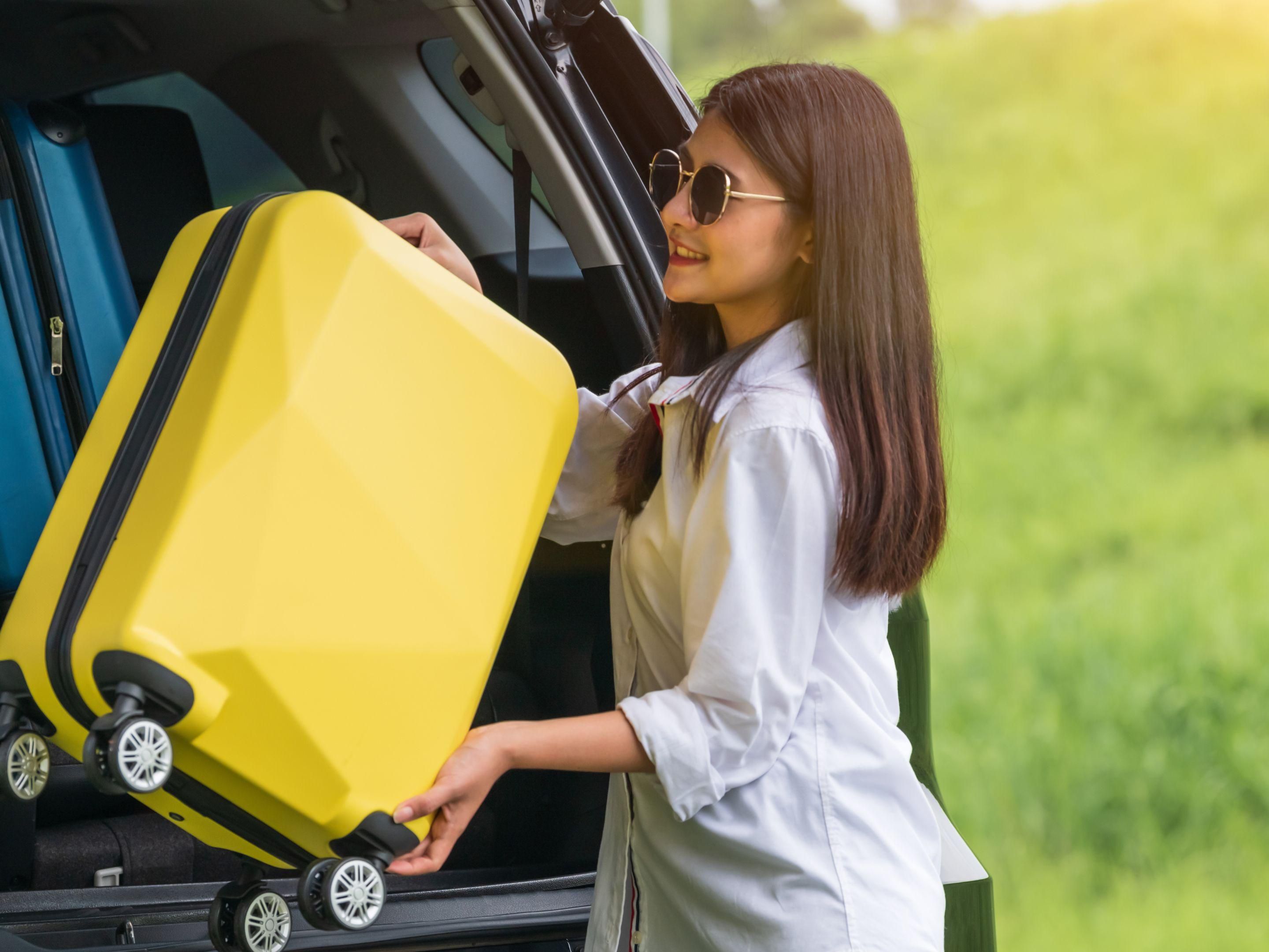 Charge your car with ease at our EV charging pods! While you wait, relax in our Open Lobby serving delicious food & drinks, plus there is free Wi-Fi to catch up on business or socials! We are the perfect spot to recharge both your car and yourself!