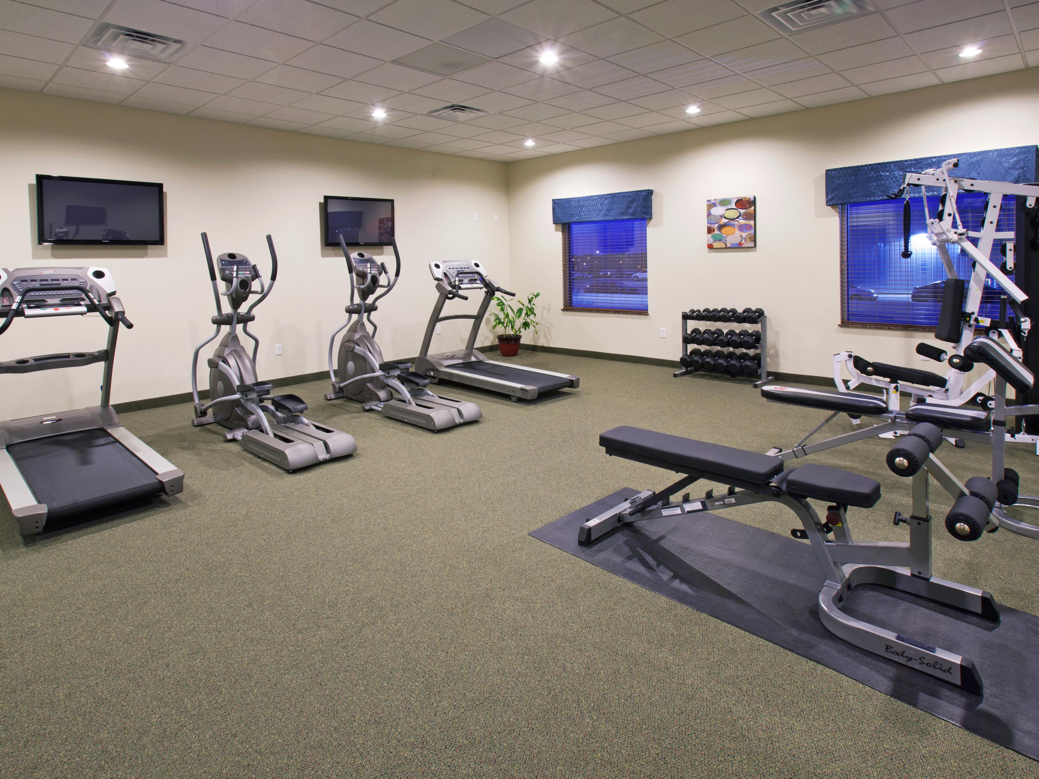 Stay active and energized on your schedule in our fully-equipped 24-hour Fitness Center. Whether you're an early riser or prefer late-night workouts, our facility is open around the clock to suit your routine. With a variety of cardio and weight training equipment, you'll have everything you need to stay focused and motivated during your stay.