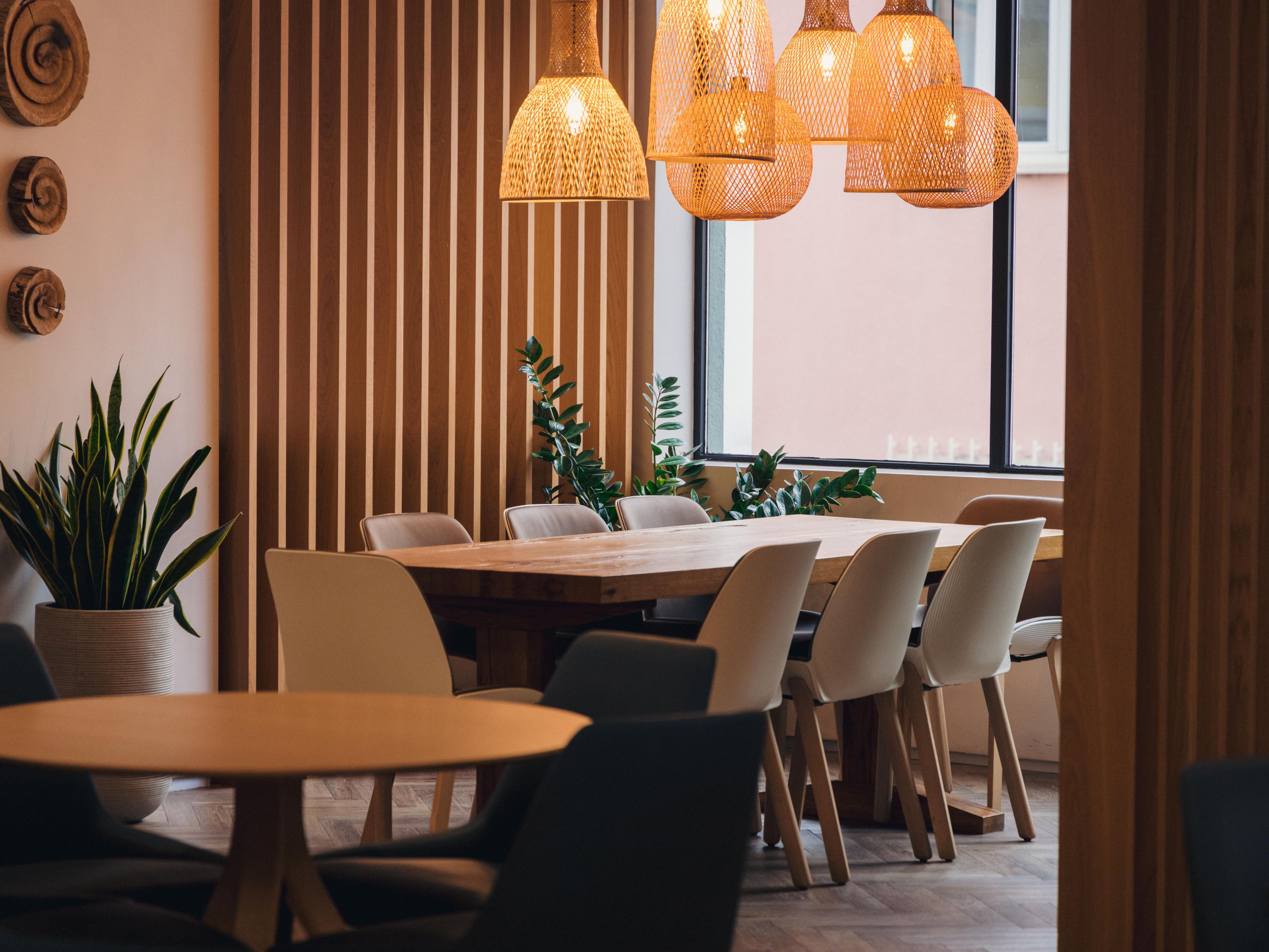 Celebrate Christmas Eve with a magical dinner on 24 December 2025.
A festive menu, warm ambiance, and unforgettable moments await.
Reserve your table today and make this night truly special.