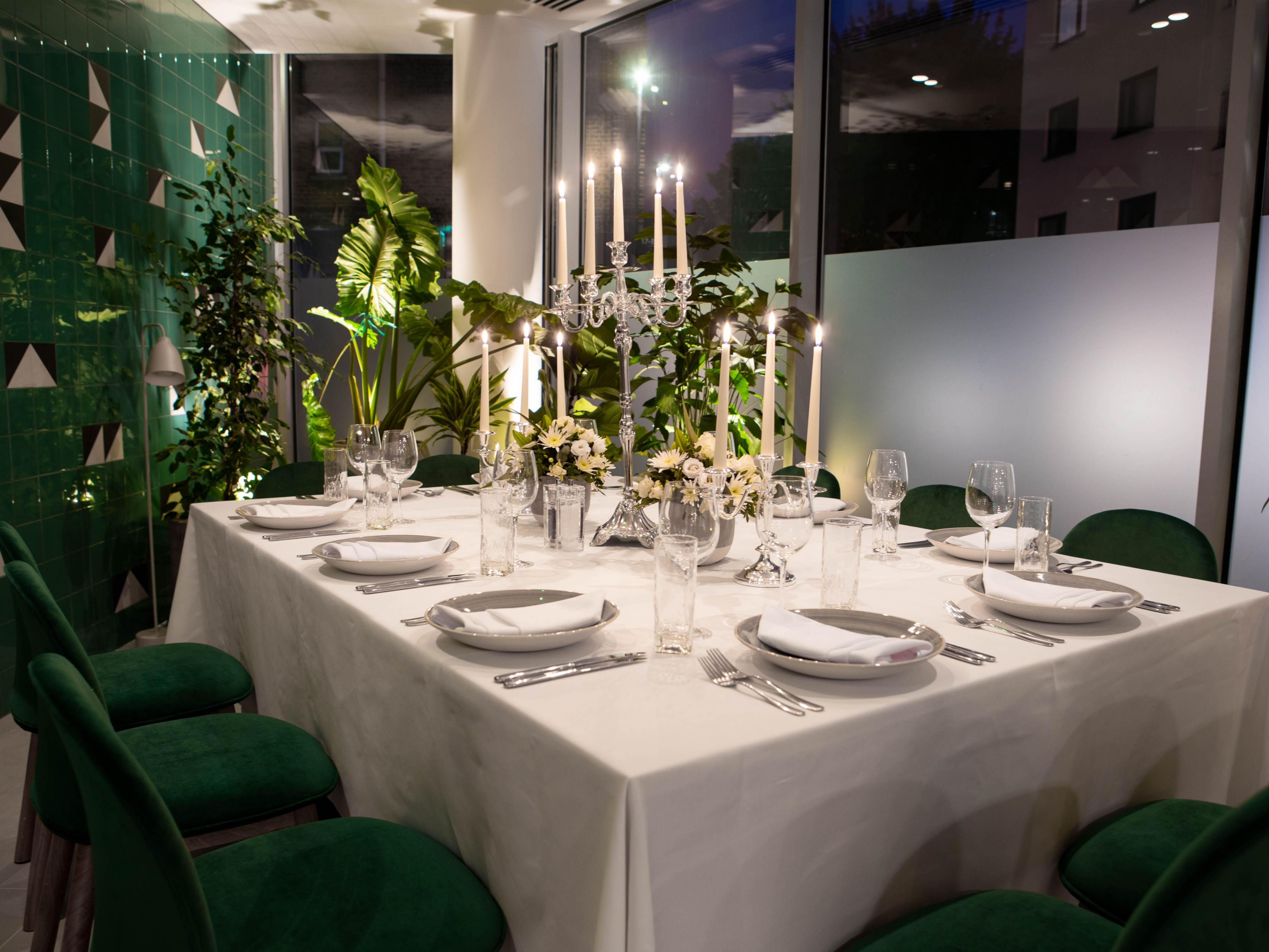 Our venue options are the perfect space for private dining whether it be an informal dinner or a special occasion to celebrate.