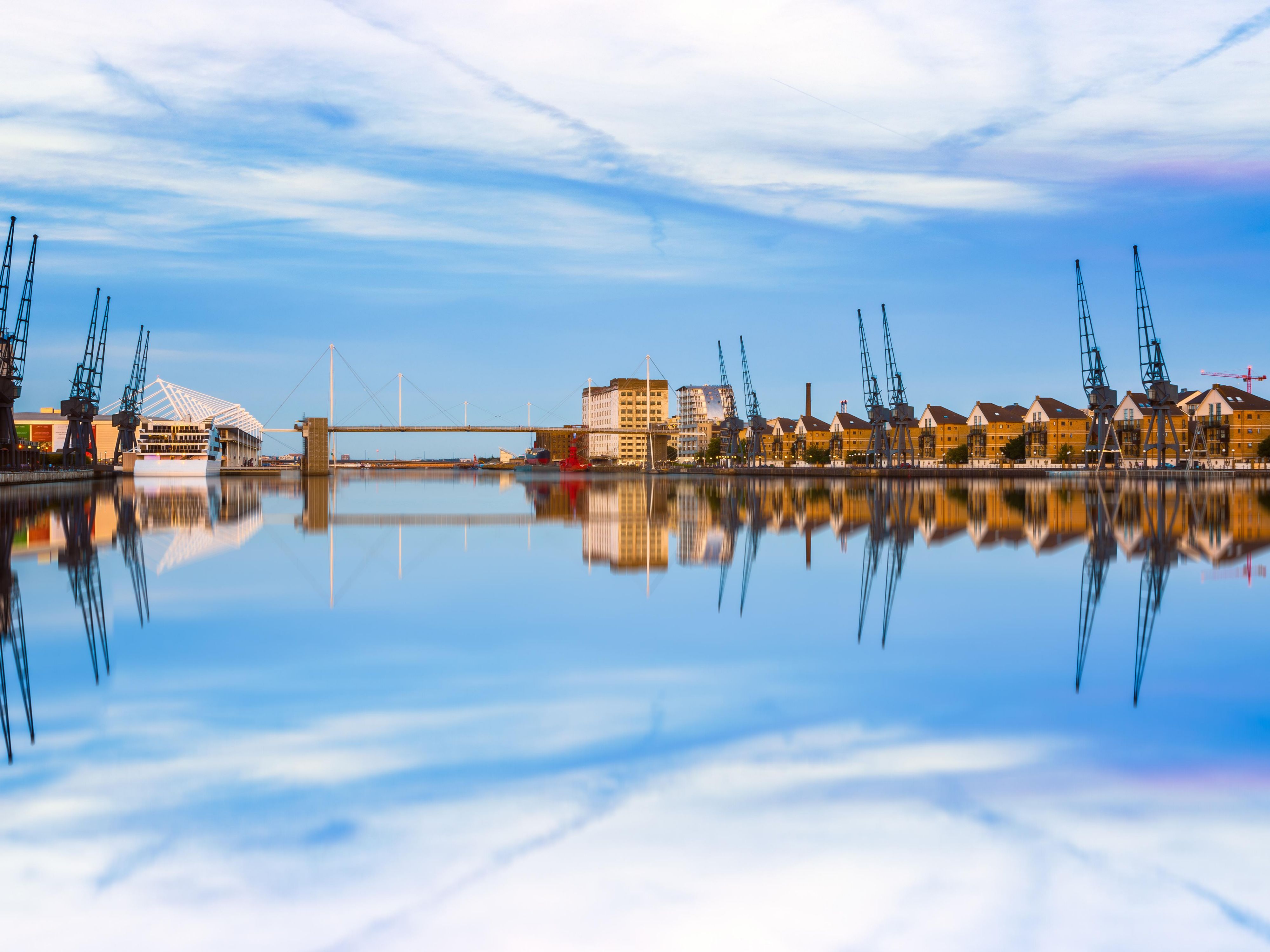 Attending an event in Tobacco Docks, ExCeL, O2, QE Stadium or Truman Brewery? Why not take advantage of special rates, contact our team today to inquire!