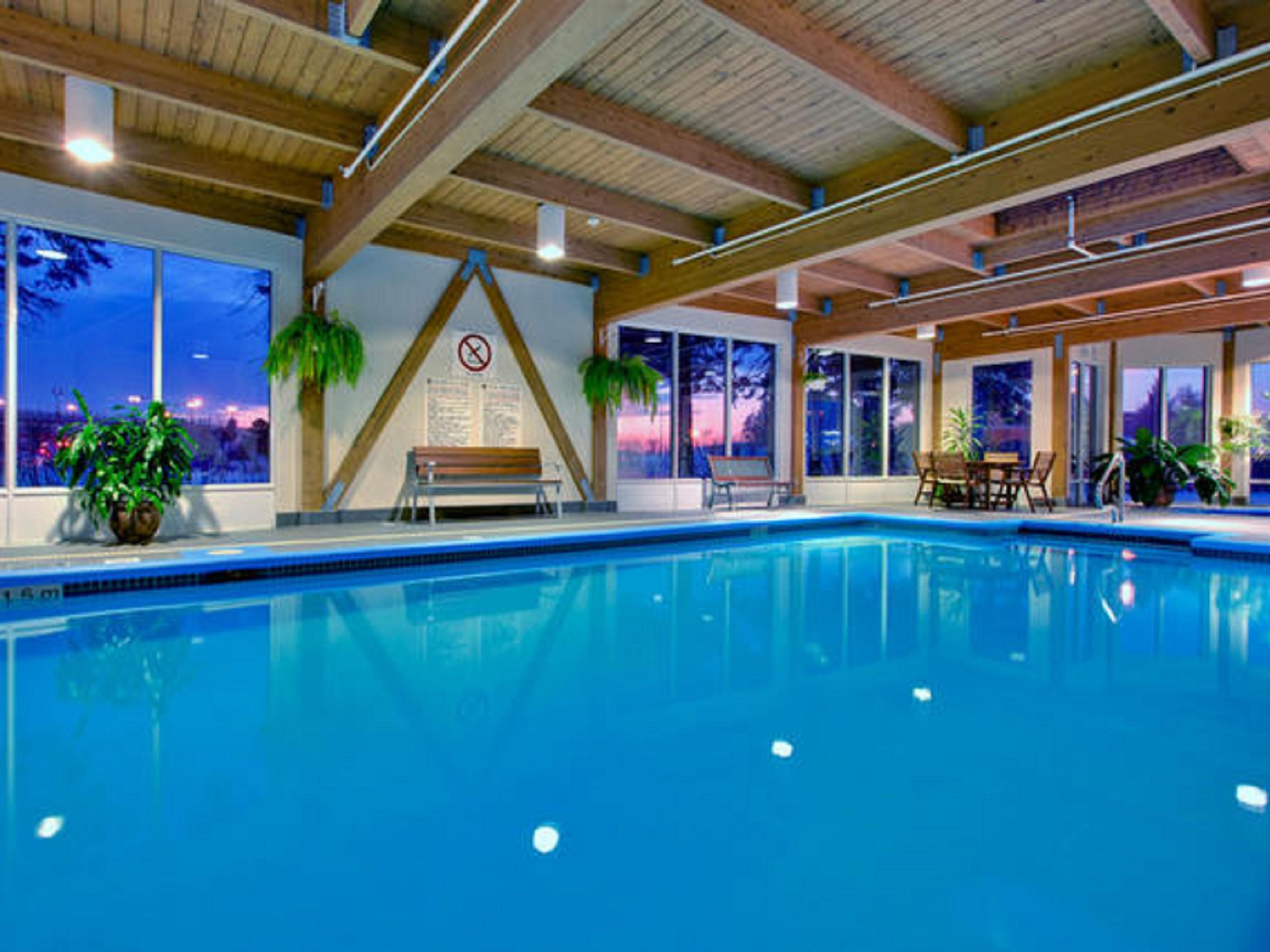 We invite you for a swim in our indoor heated pool.
