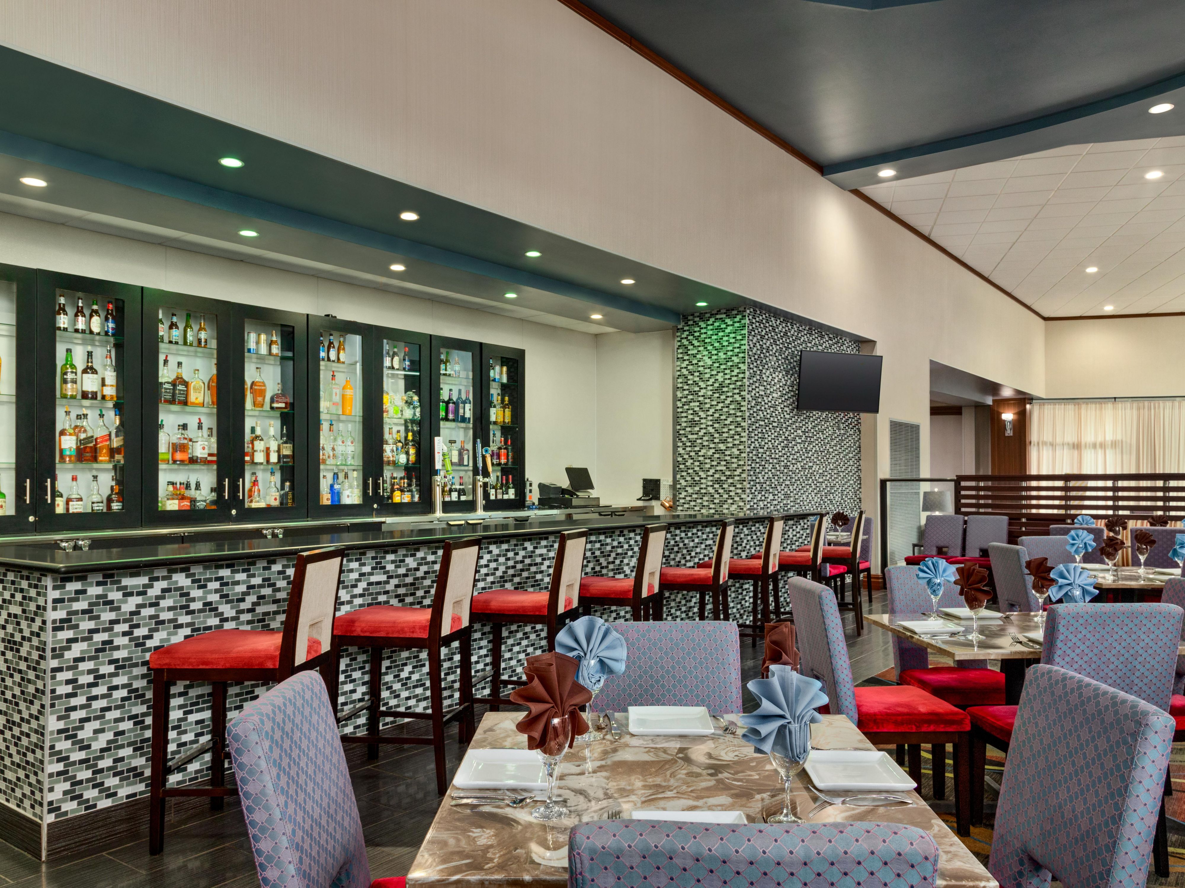 The Winners Circle Restaurant offers delicious breakfast, dinner, dessert, and drink menus in a warm and friendly ambiance, ensuring a delightful dining experience for all. Plus, kids 11 and under eat free. Come by and experience the best of Kentucky cuisine where our chef crafts memorable Derby City versions of local favorites.