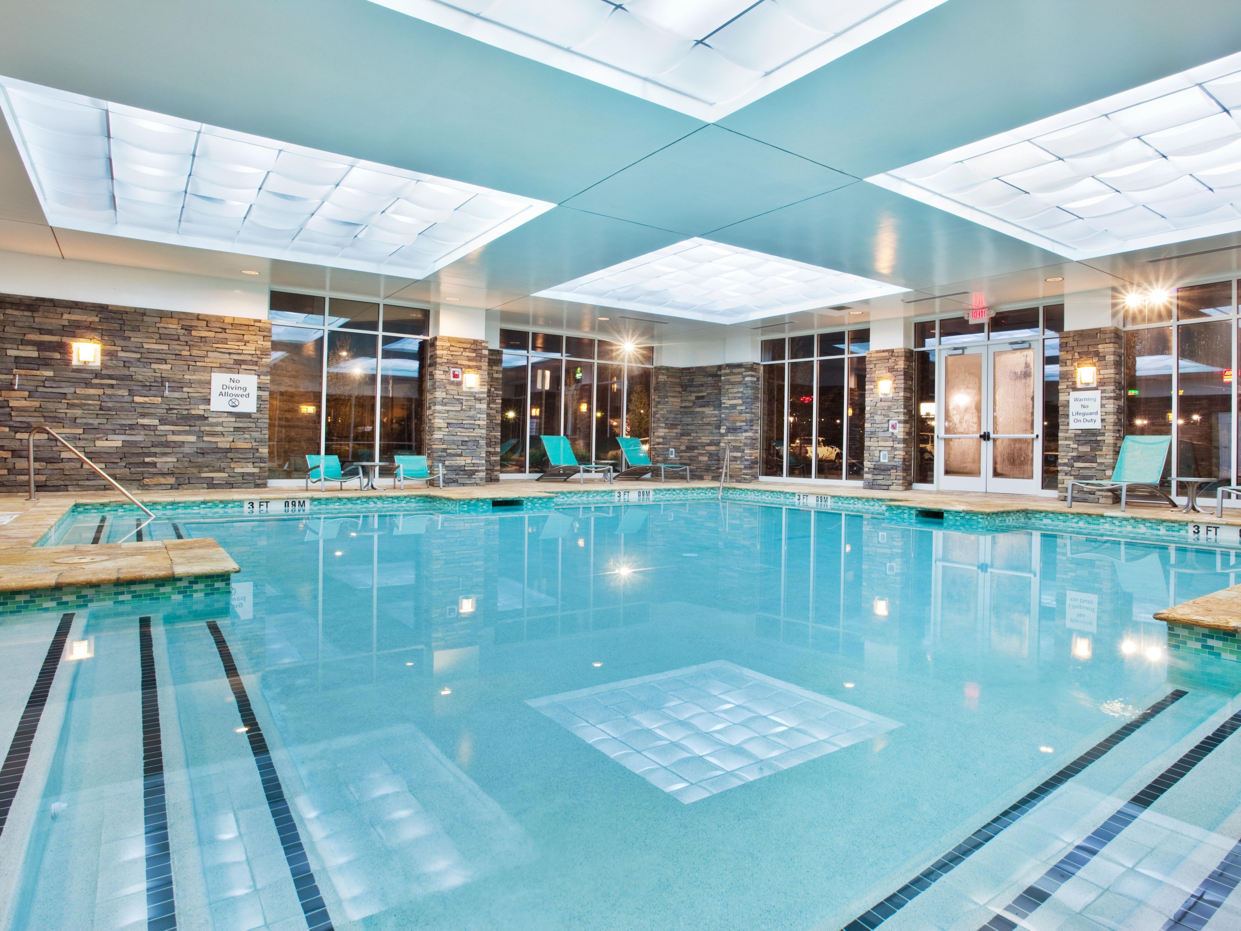 No matter the season, unwind in comfort at Holiday Inn Macon North. Our heated indoor saltwater pool offers a refreshing escape for families, business travelers, and weekend guests - rain or shine. Dive into relaxation, 365 days a year.