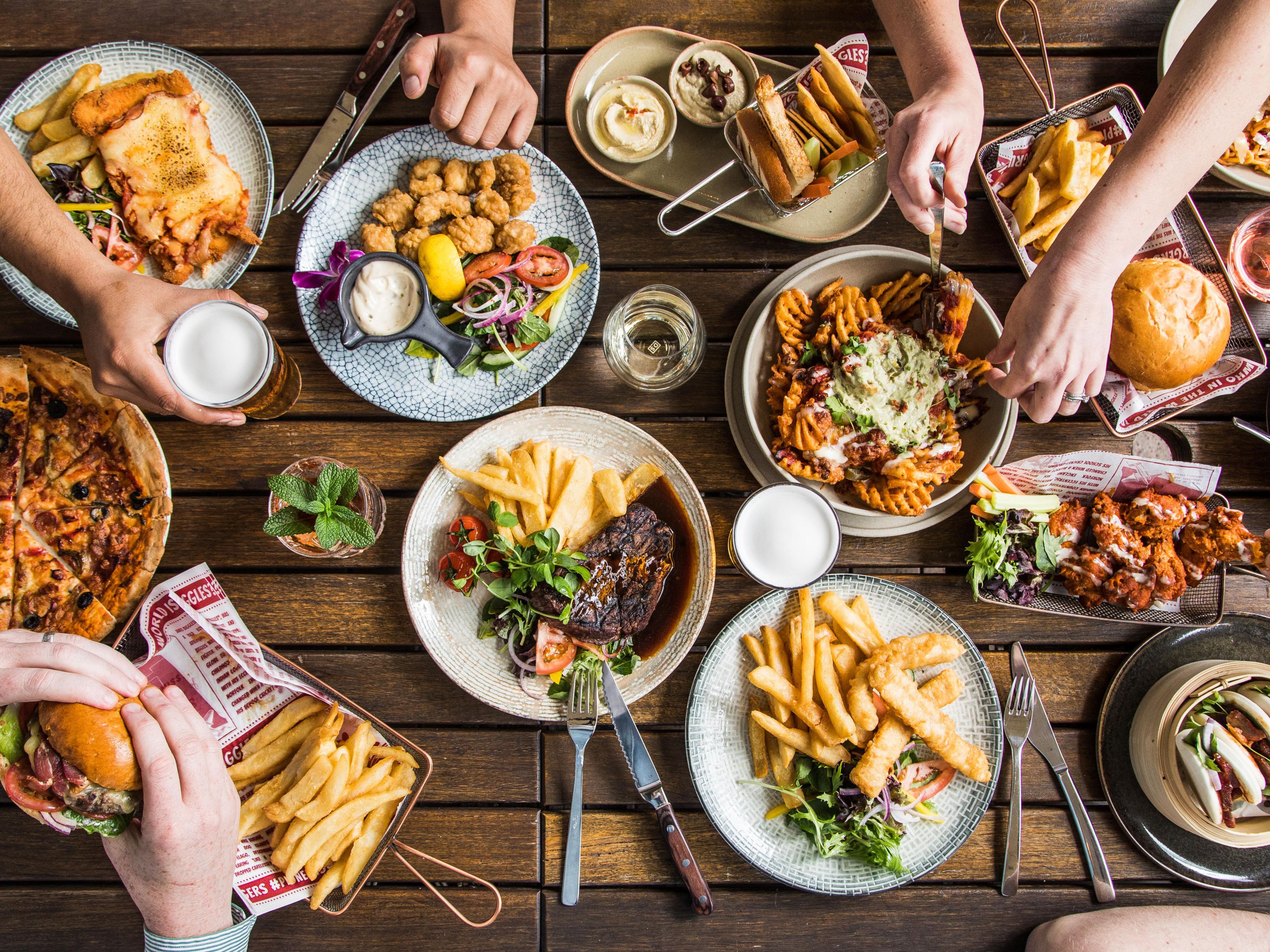 Enjoy a quality beverage while kicking back on our outdoor terrace from our extensive selection of wine, beer and spirits. Serving everything from your classic pub favourites, to our chef's special delicacies. There is also a Kids Menu available for our littlest diners. Biggles Bar and Grill is also dog friendly!