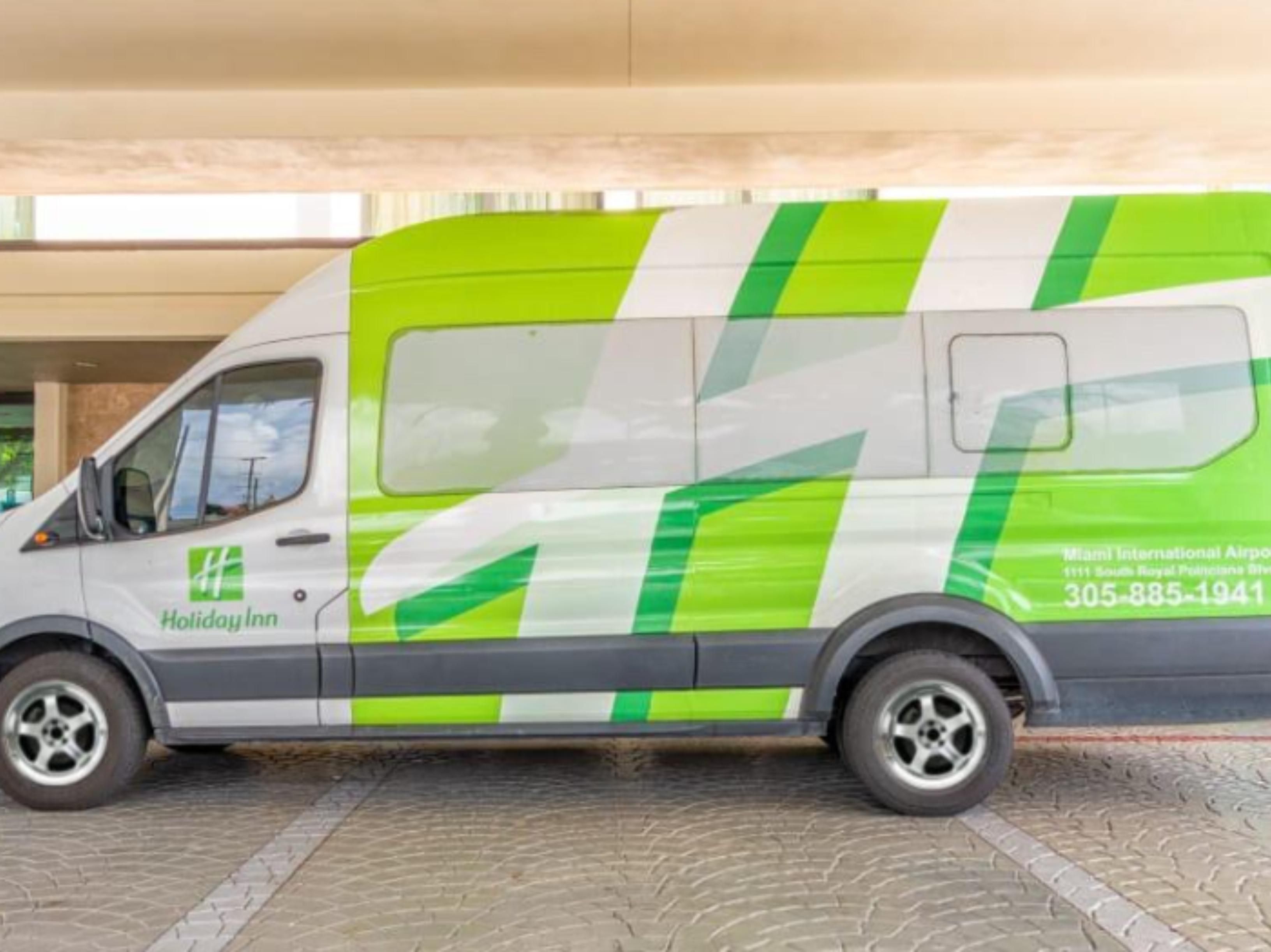 Flying into Miami at midnight or heading out before dawn? Our complimentary airport shuttle runs every 30 minutes, 24 hours a day, so you never have to worry about getting to or from the airport. Just minutes from the terminals, Holiday Inn Miami-International Airport delivers a quick, friendly, and reliable ride whenever you need it.