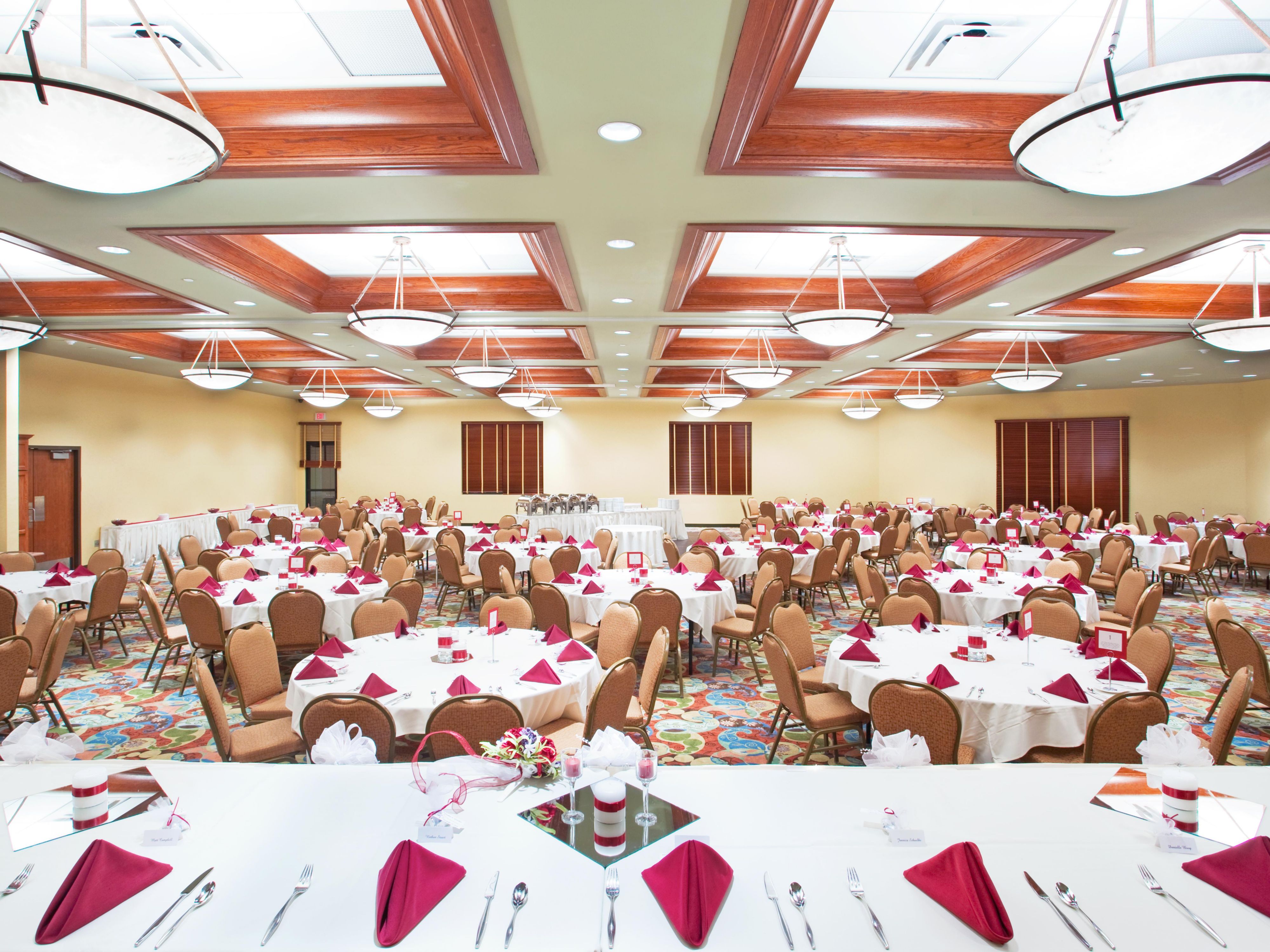 Make your wedding day unforgettable with a stunning reception at the Holiday Inn. From elegant ballrooms to personalized service, we offer everything you need to create the perfect celebration. Our experienced team will help you every step of the way, ensuring your special day is seamless and beautiful. Let us turn your wedding vision into reality!