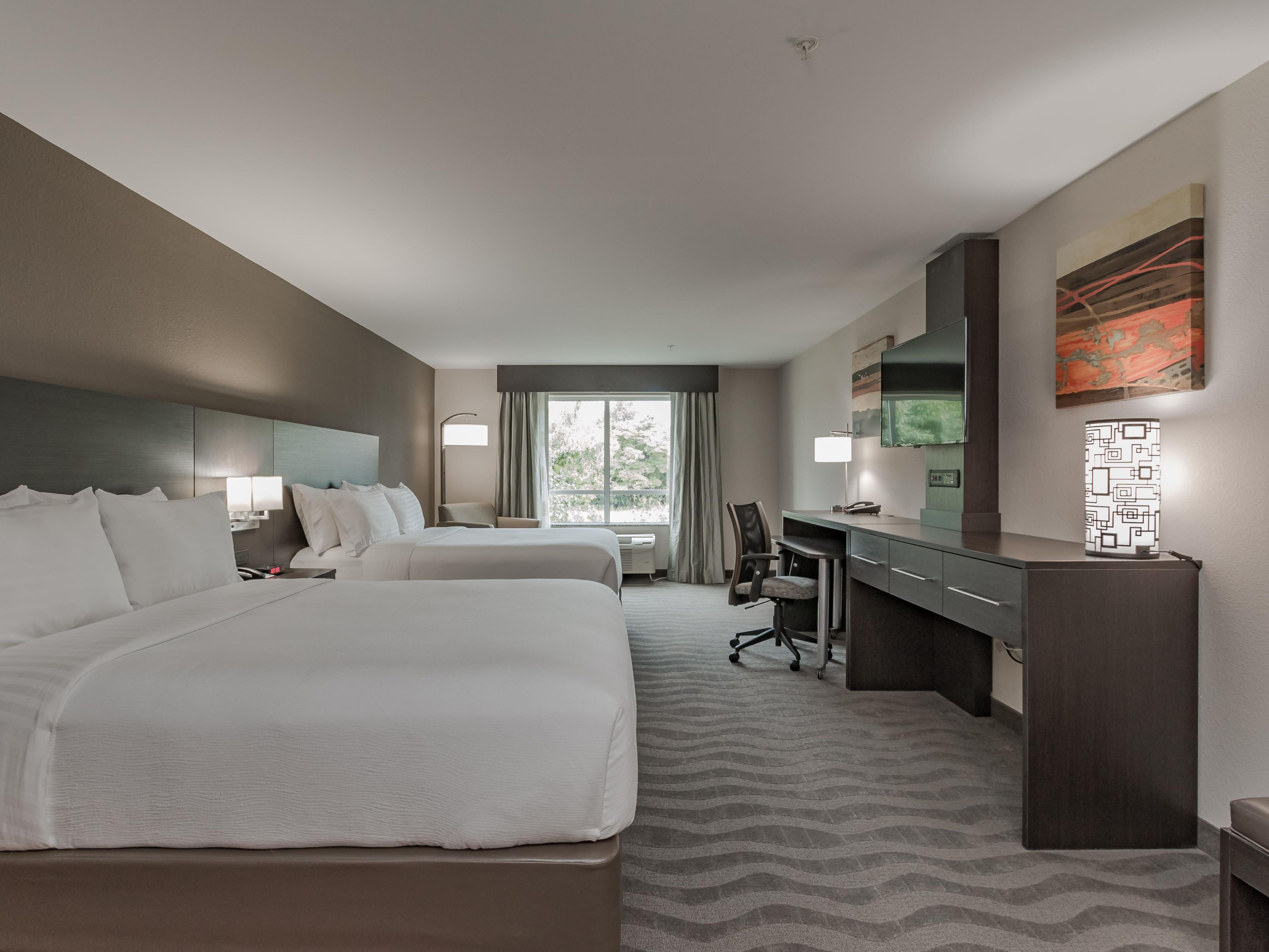 Hotel in Mishawaka, Indiana with Pool Holiday Inn Mishawaka Conference Center