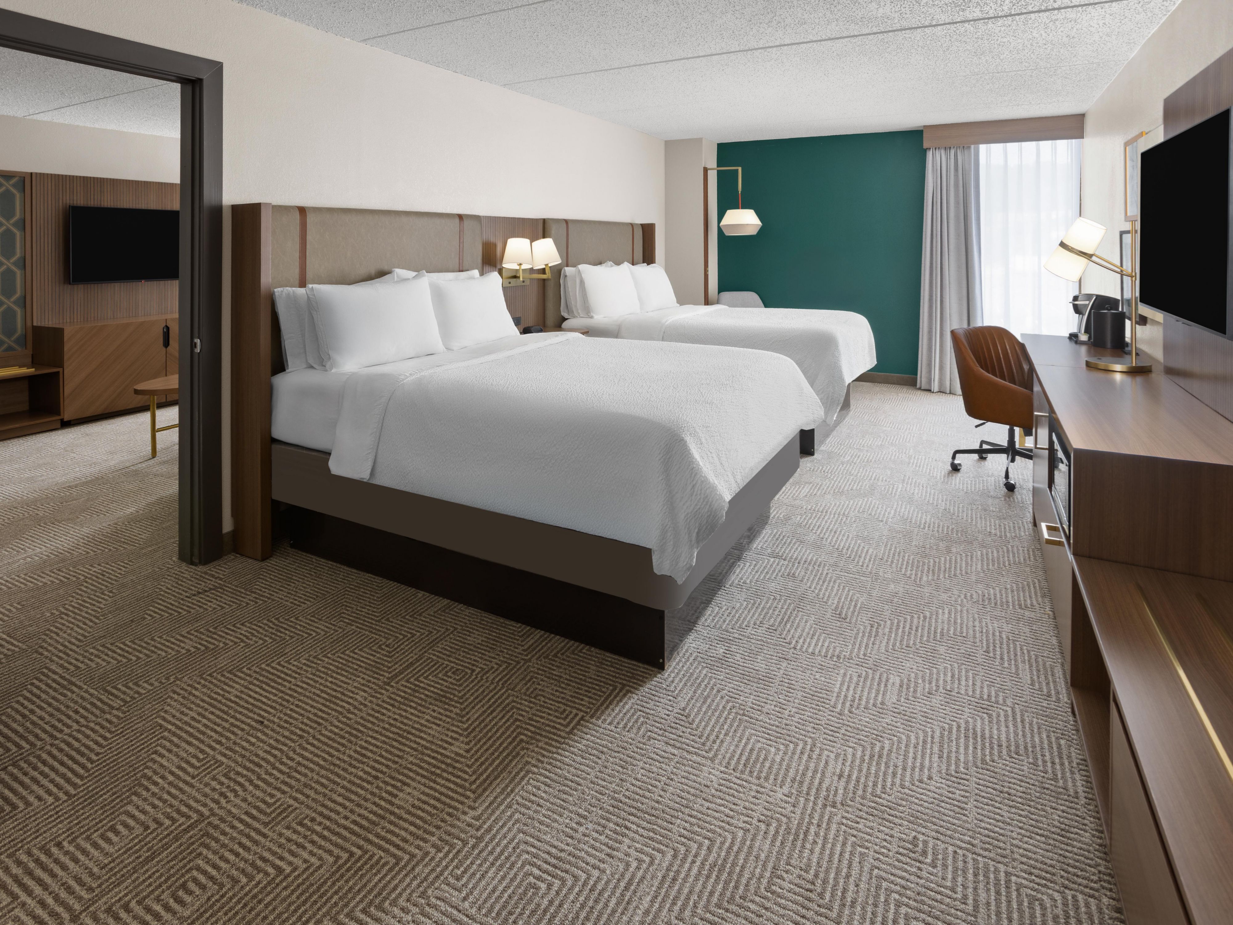 Bedroom - 2 Queen Suite and 2 Queen Family Suite