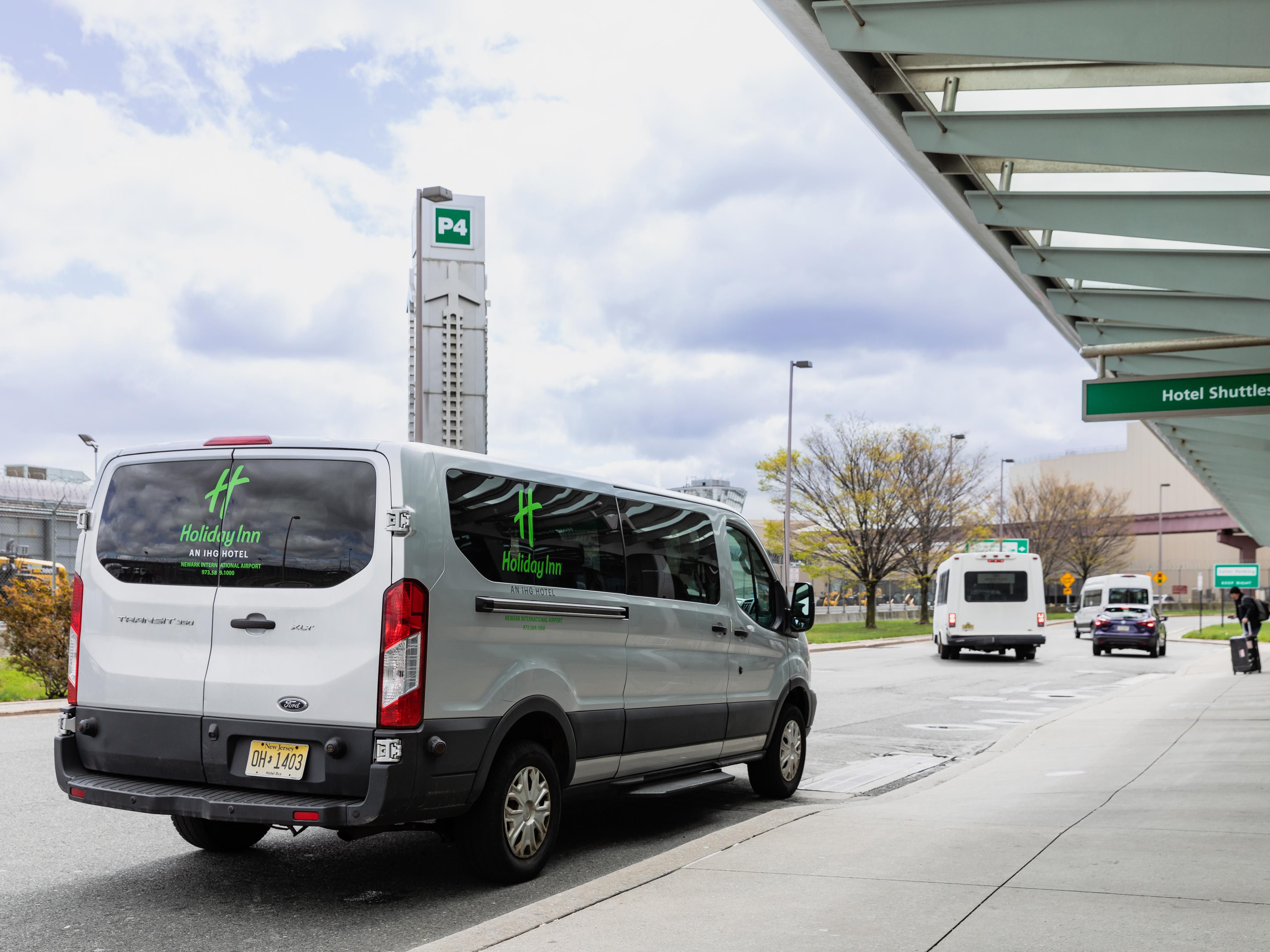 Enjoy stress-free travel with our 24-hour complimentary shuttle to and from Newark Liberty International Airport (EWR), just three miles from our hotel. Say goodbye to car fees and parking worries as our hassle-free shuttle ensures a smooth journey, with pick-ups at the P4 area every 30 minutes. 