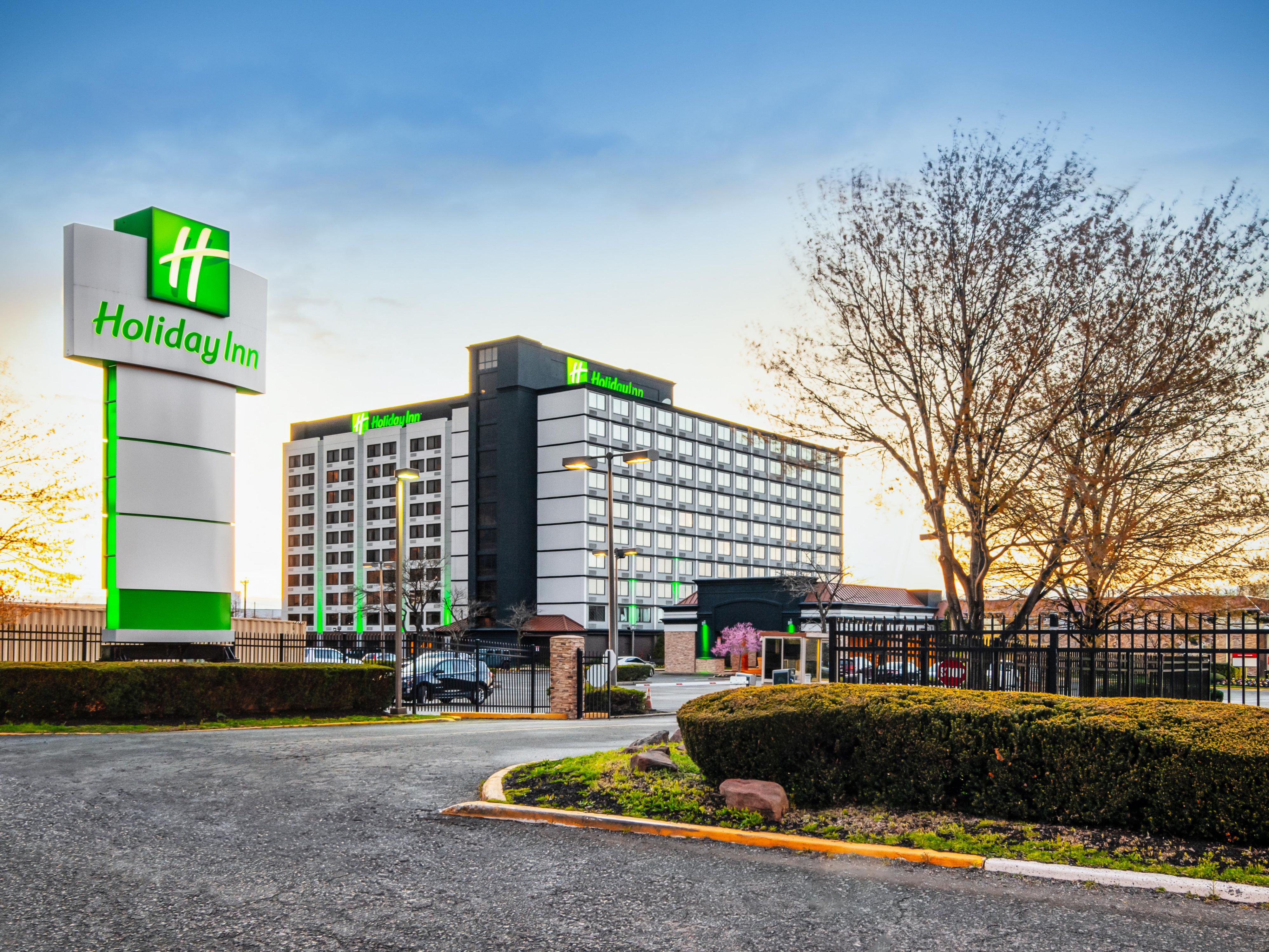 Enjoy a relaxing stay at the Holiday Inn Newark
