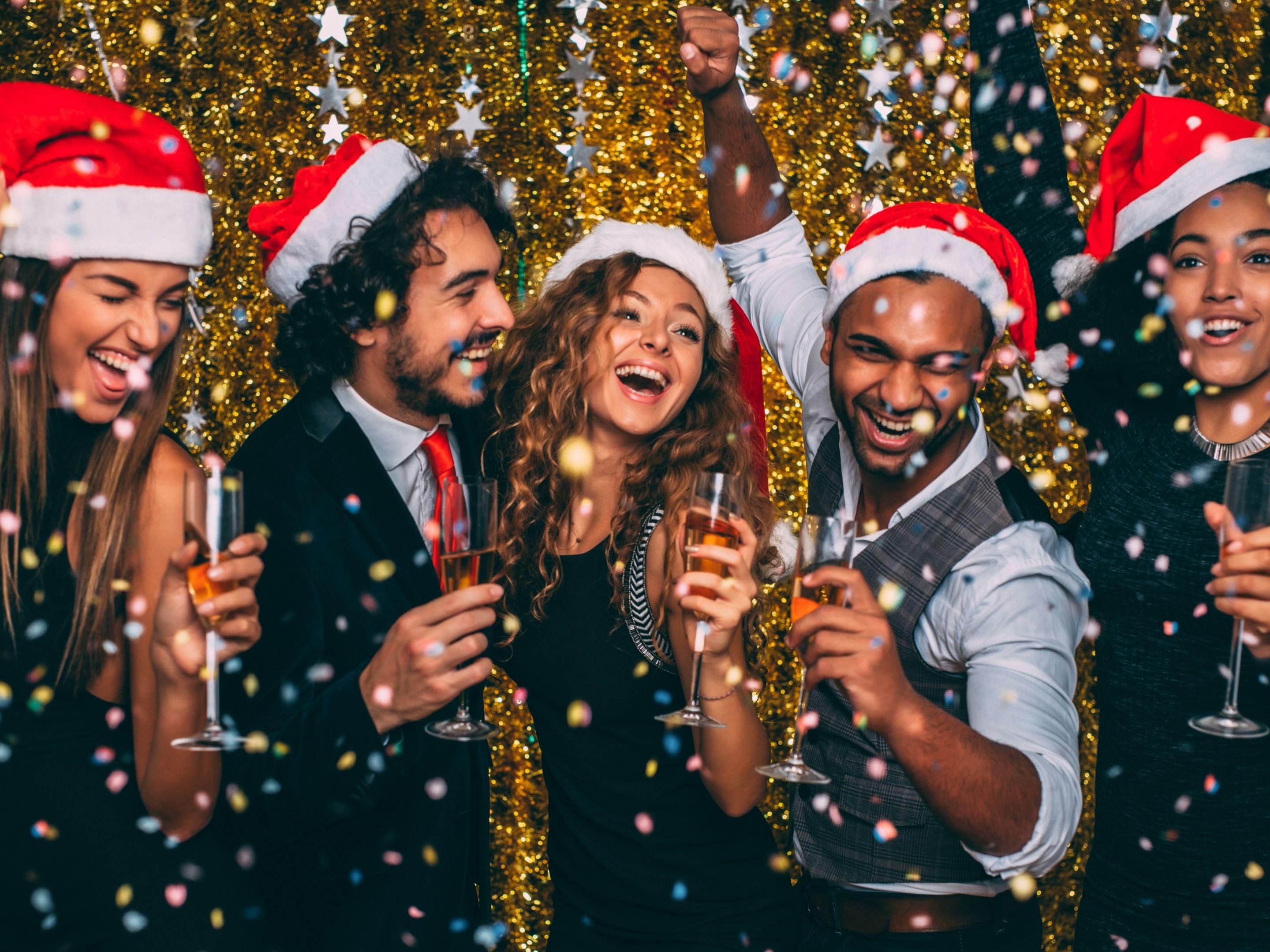 Whether you’re looking to organise a spectacular Christmas party for colleagues, a festive night out for friends or a celebratory feast with loved ones, here at Holiday Inn Milton Keynes East we’ve got the perfect package for you.