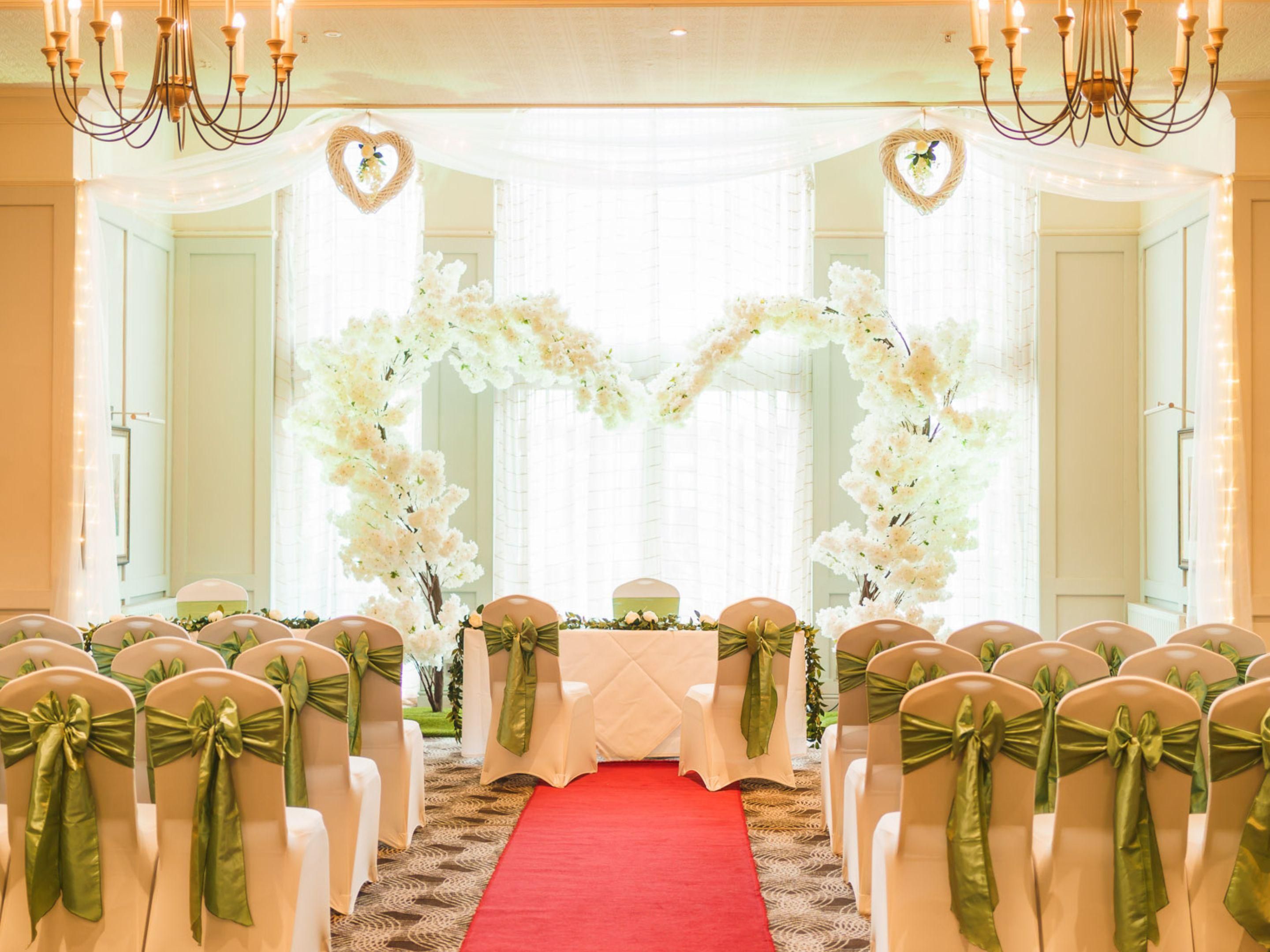 Celebrate your special day at Holiday Inn Milton Keynes East. Nestled in the heart of Newport Pagnell, we offer the ideal backdrop for weddings that are both grand and intimate. Say 'I Do' Your Way with our bespoke Wedding packages plus the option of self-catered packages, giving you the freedom to tailor every detail of your celebration.