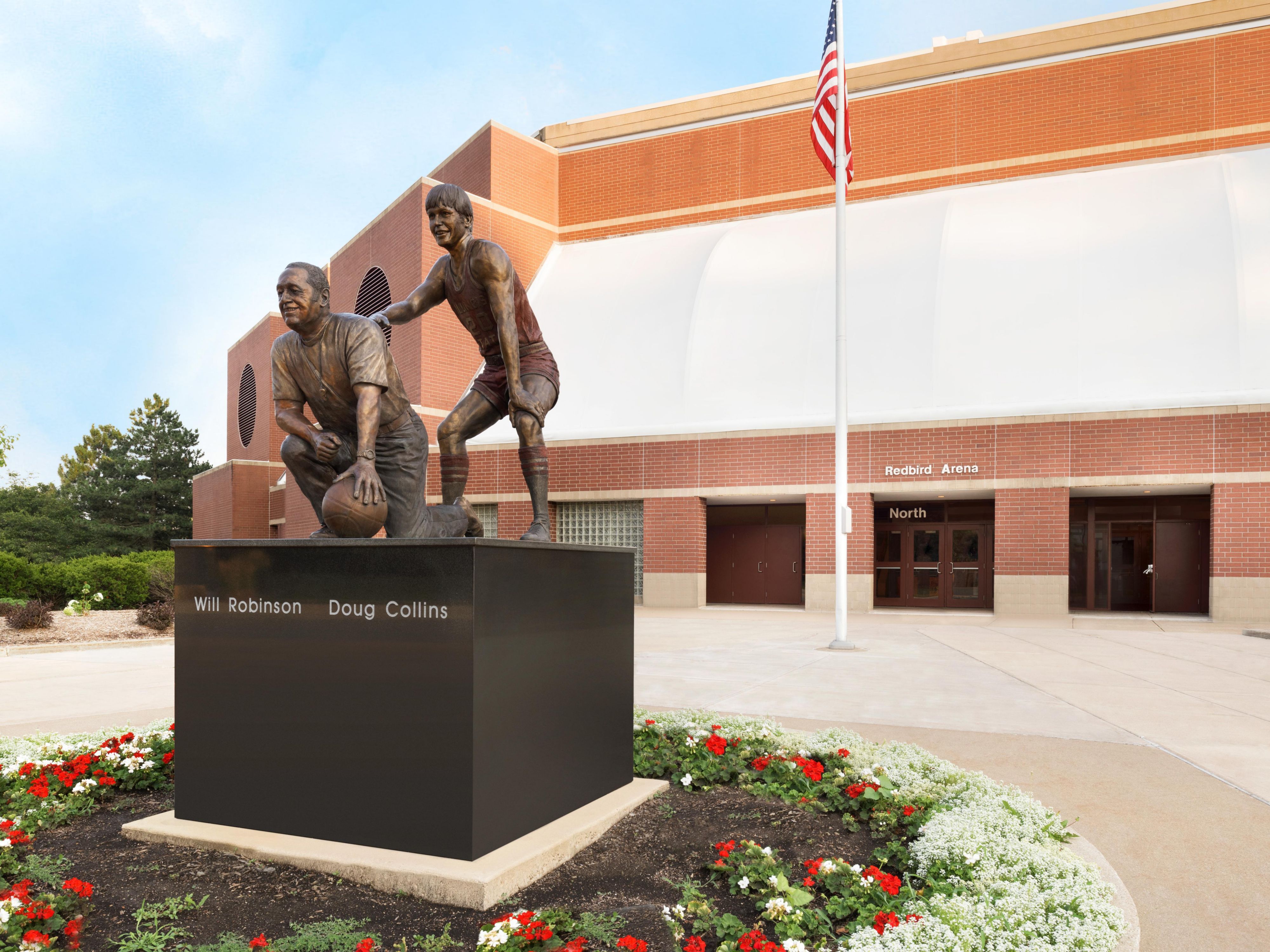 Holiday Inn Bloomington Normal is located one mile from Illinois State University, home of the Redbirds. 