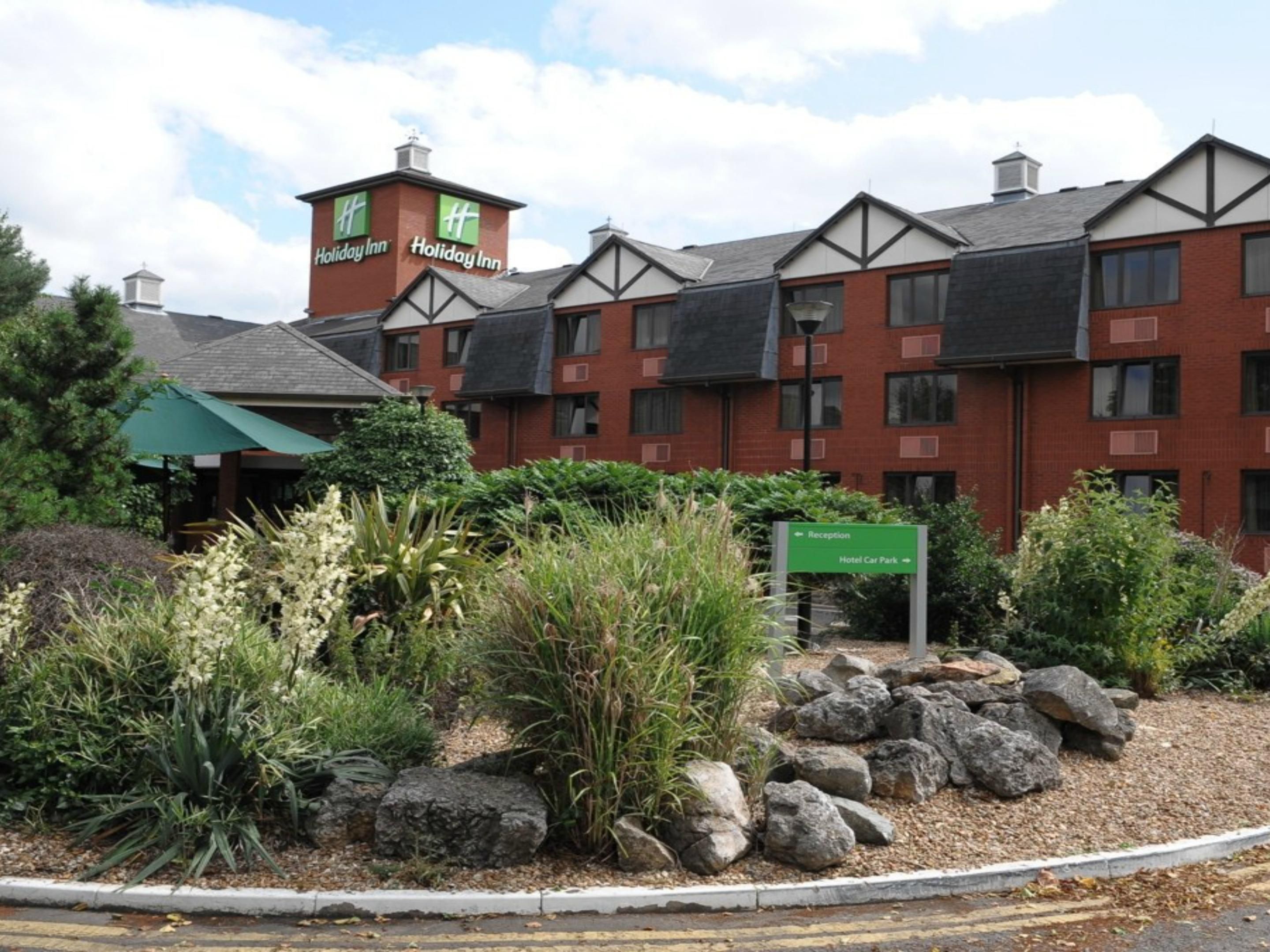 Just pull in and enjoy the scenery, we will do the rest.