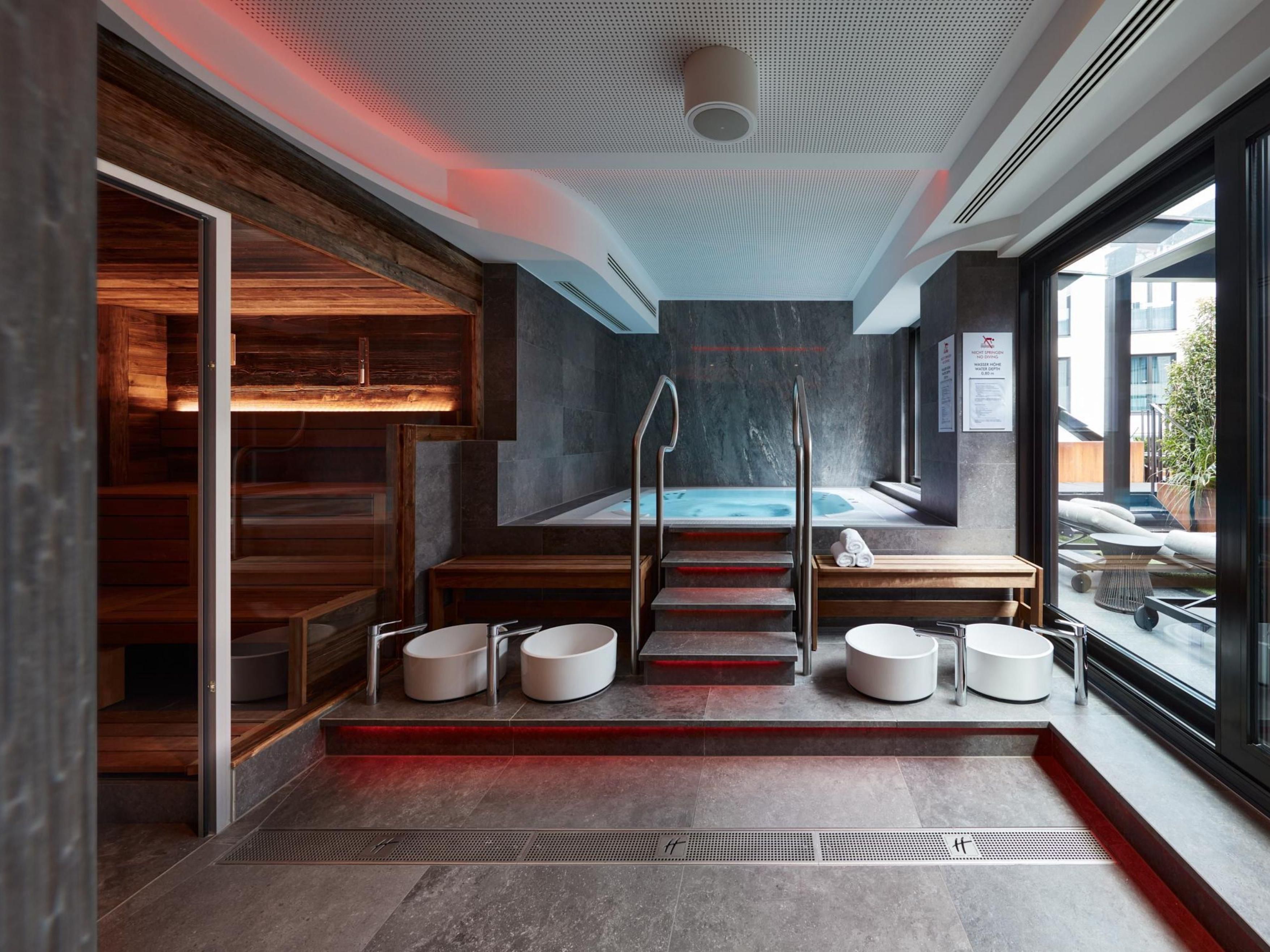 SPA area with Whirlpool and Sauna