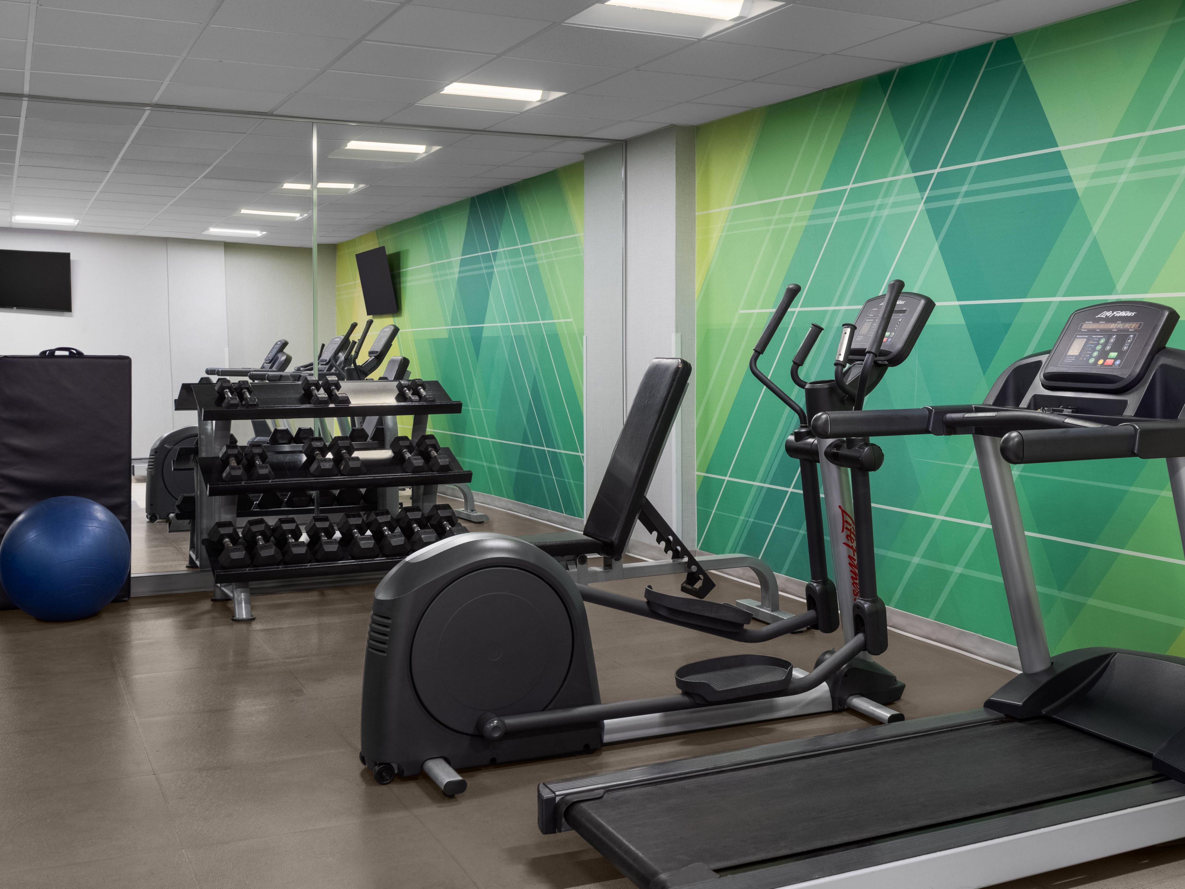 Experience comfort and convenience during your visit to Canada's capital. Start your day with our hot breakfast, then maintain your routine in our modern Fitness Center or unwind with a swim in our indoor pool. Stay connected with complimentary high-speed WiFi throughout the hotel, and tackle business tasks in our Business Center.