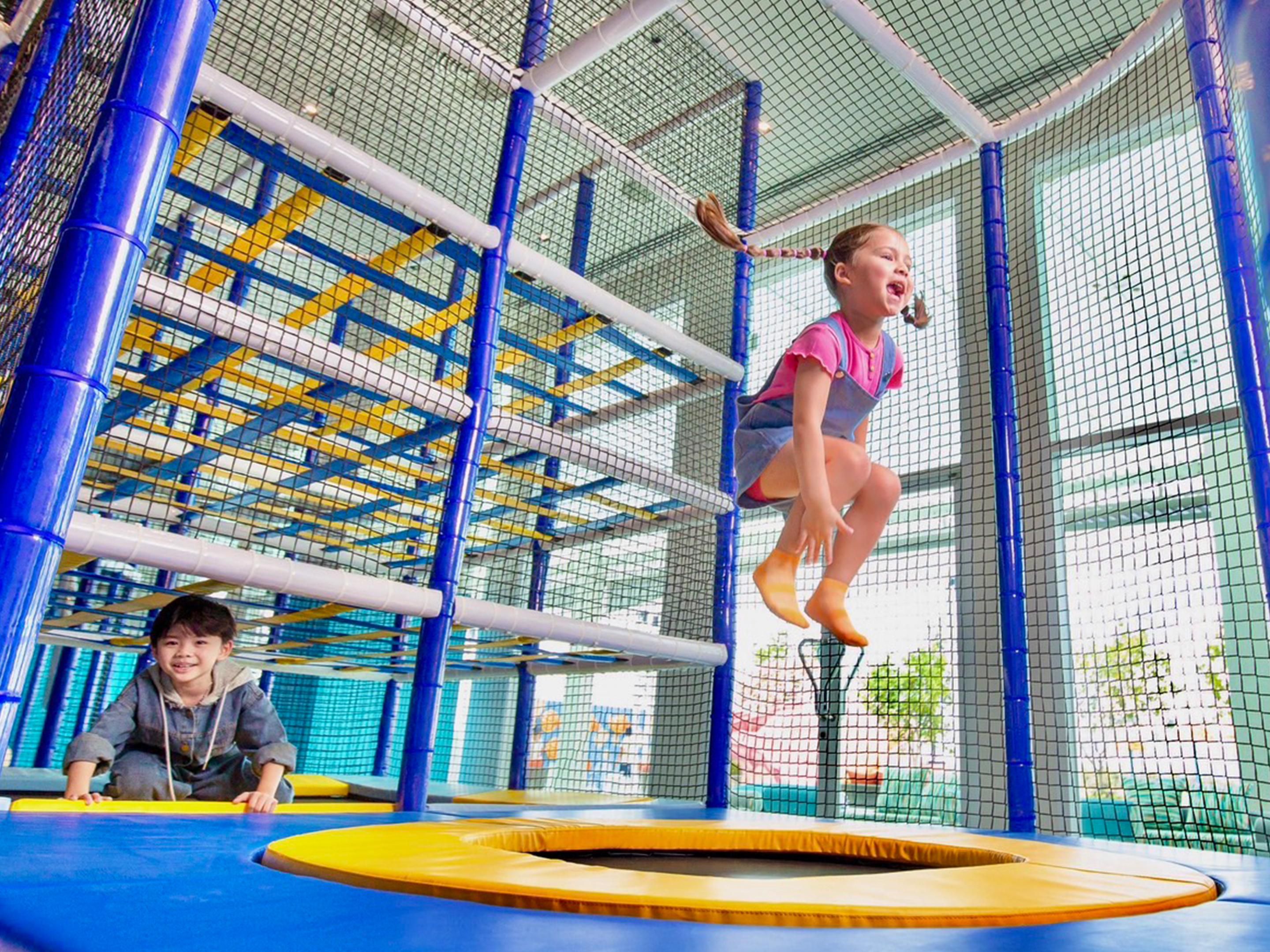 Holiday Inn Pattaya's 455m² indoor playground offers the ultimate family experience. Our air-conditioned Kids Club features interactive play zones, a bounce room, educational activities, an art corner, and a dedicated toddler space.
Plus enjoy our mini water park, family pool, Splash Deli & Bar, and professional childcare services.