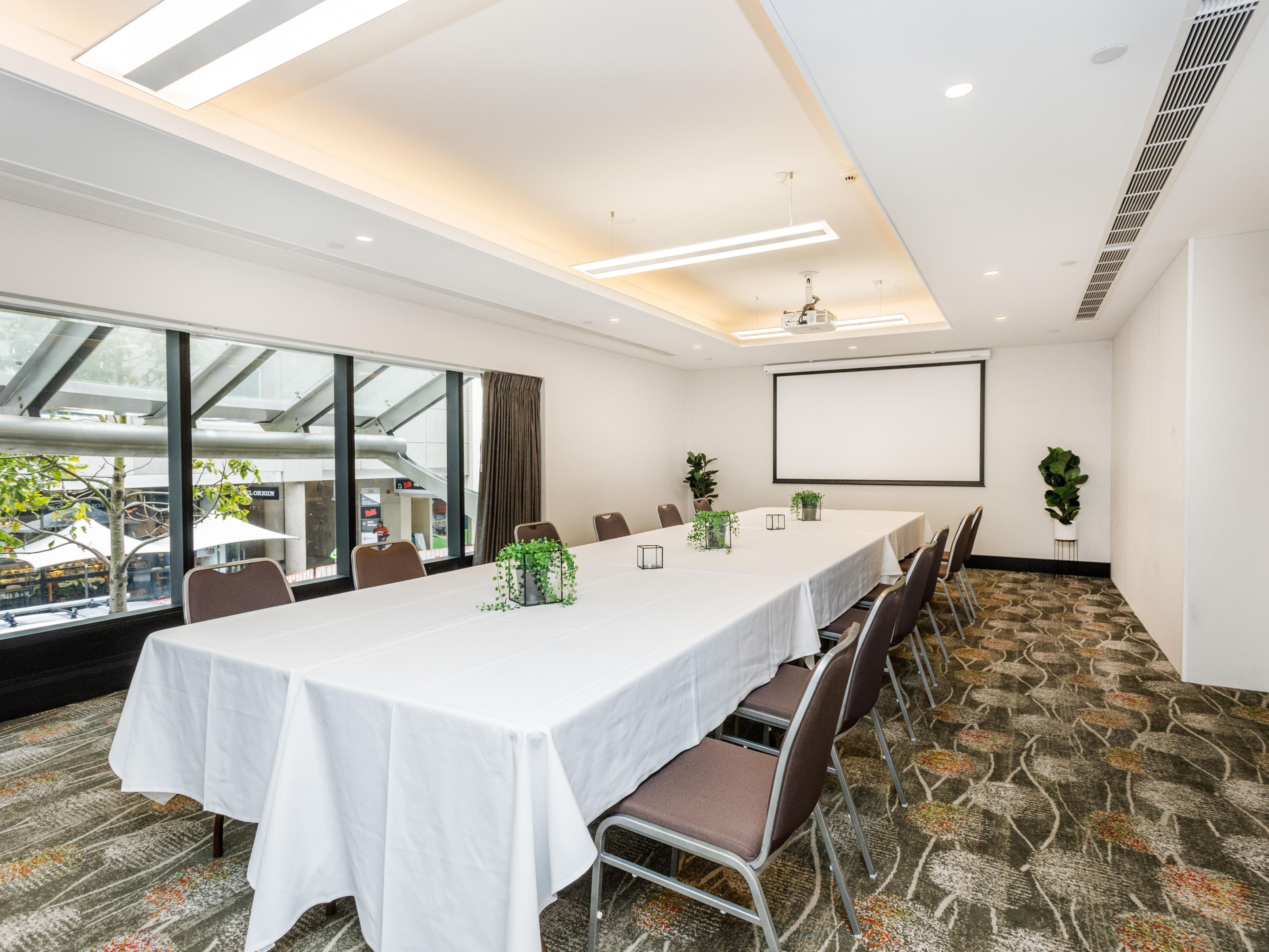 With seven wireless Internet-connected meeting rooms, you can host everything from board meetings for 15 to training seminars for 180 people. Stay connected at the 24-hour Internet kiosk in the lobby, featuring two computers, while the Front Desk takes care of any secretarial tasks you may need. 