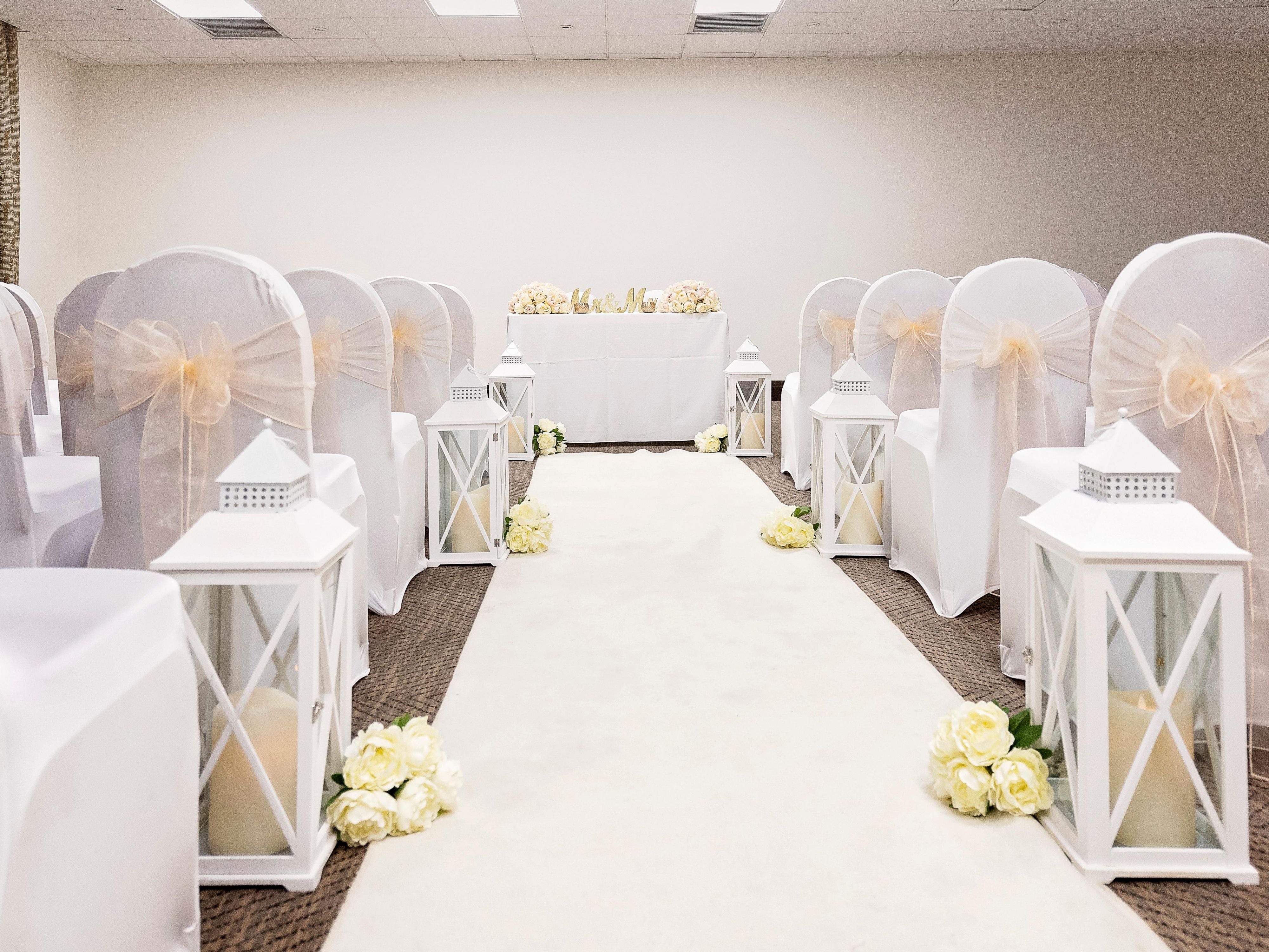 Our breathtaking venue blends contemporary elegance with timeless charm. From exquisite event spaces, to impeccable service, our team ensures that every detail is meticulously curated. With the help of our dedicated, expert team who will be with you for every step of the way, your dream wedding is about to become a reality.