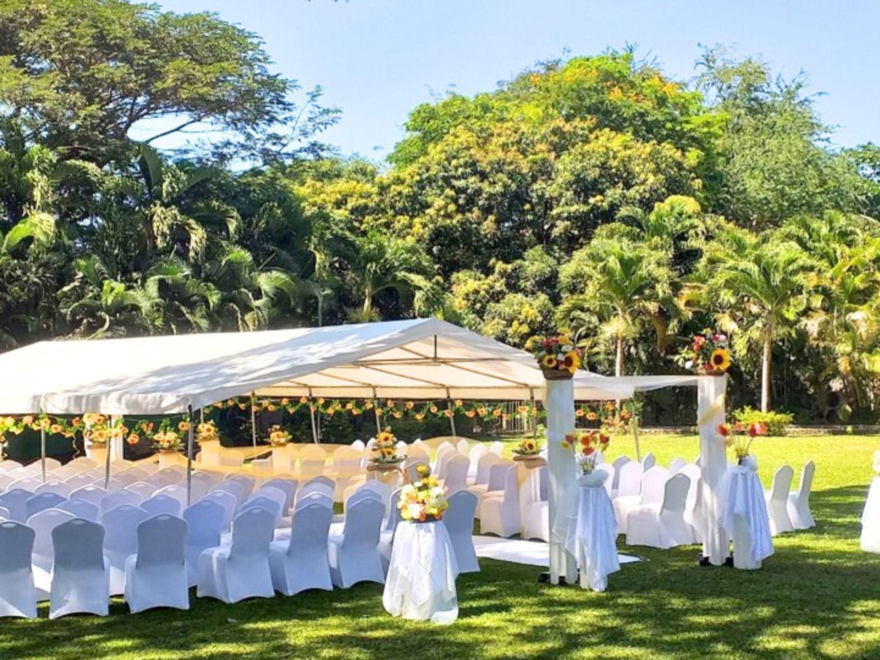Elevate your wedding at Cassowary Park, where nature meets celebration. Our scenic venue provides a breathtaking backdrop for your special day amidst stunning landscapes.

Picture saying 'I do' in this idyllic setting, creating unforgettable moments in nature's beauty. Contact our team today and let the excitement begin!