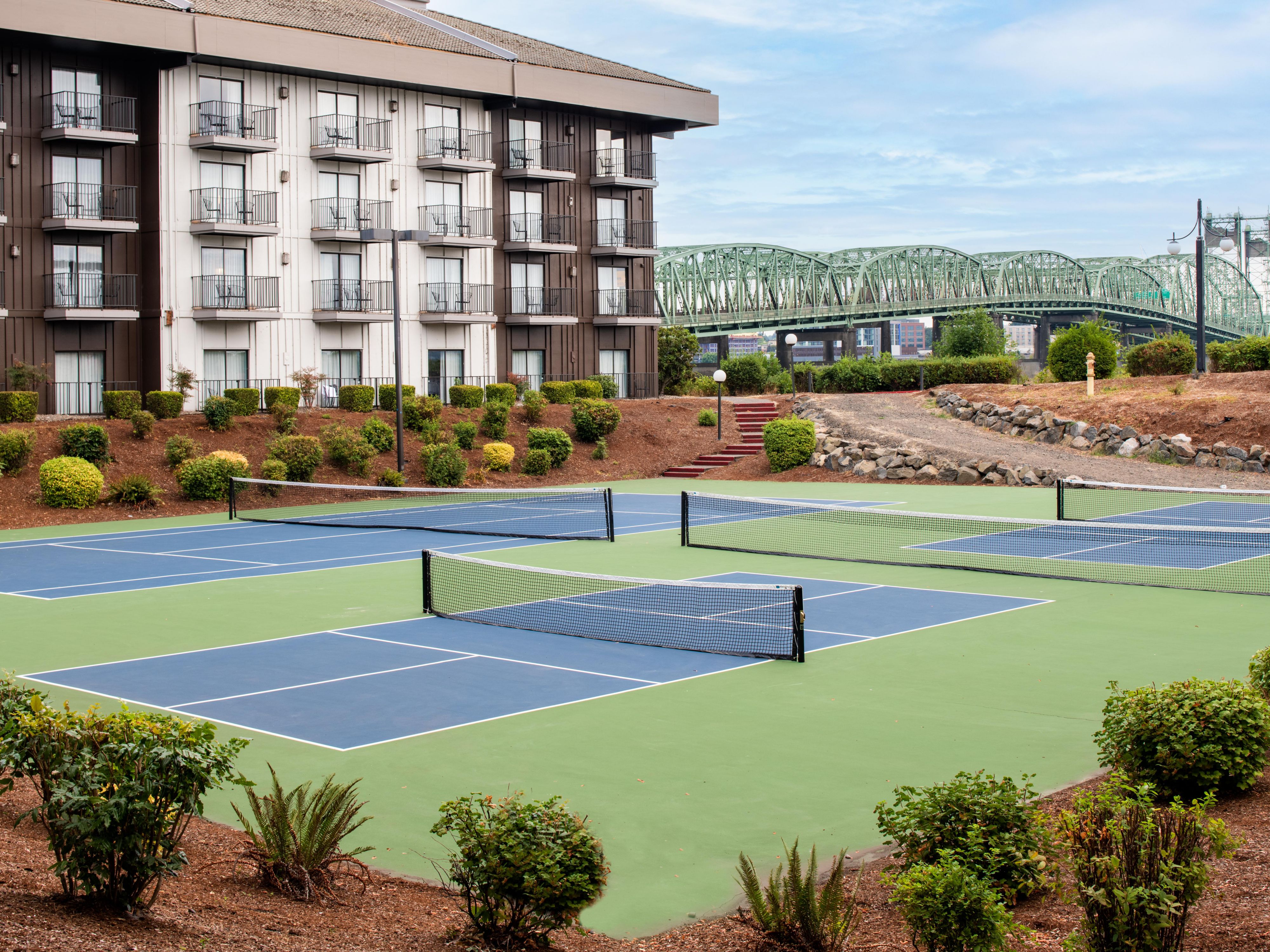 Play a game of tennis or pickleball on our riverside courts, where equipment can be borrowed from the front desk. Work out in our Fitness Center offering cardio and training equipment. Take a dip in our seasonal outdoor pool and hot tub. Relax with a drink from the bar and enjoy views and resort-style ambiance along the Portland Riverfront.