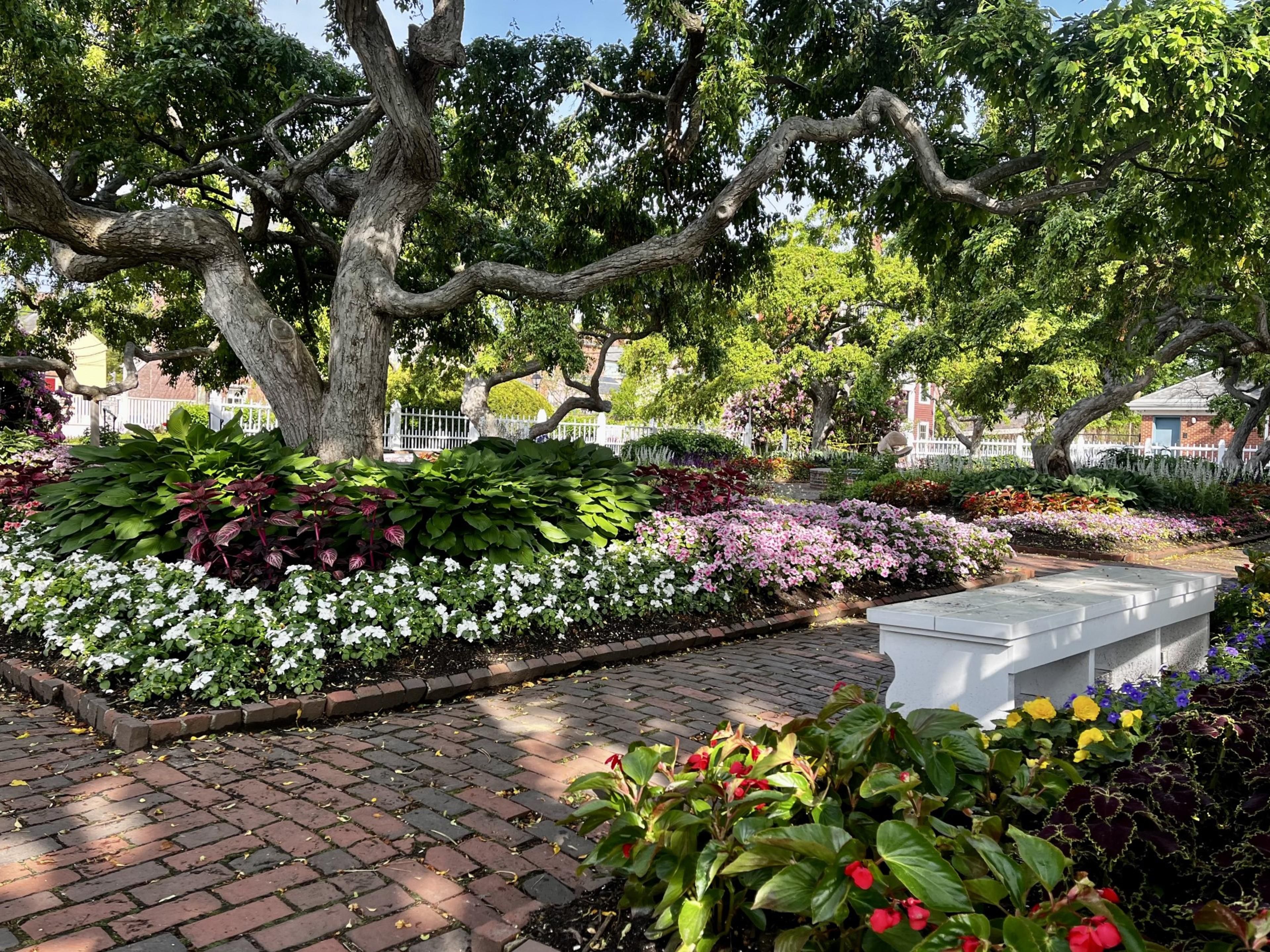 Our hotel is a short distance from the waterfront Prescott Park where you can enjoy extensive flower gardens, including large demonstration beds where many varieties of flowers are shown each summer.  The park also is the site of one of New England’s most popular outdoor summer events, the Prescott Park Arts Festival.